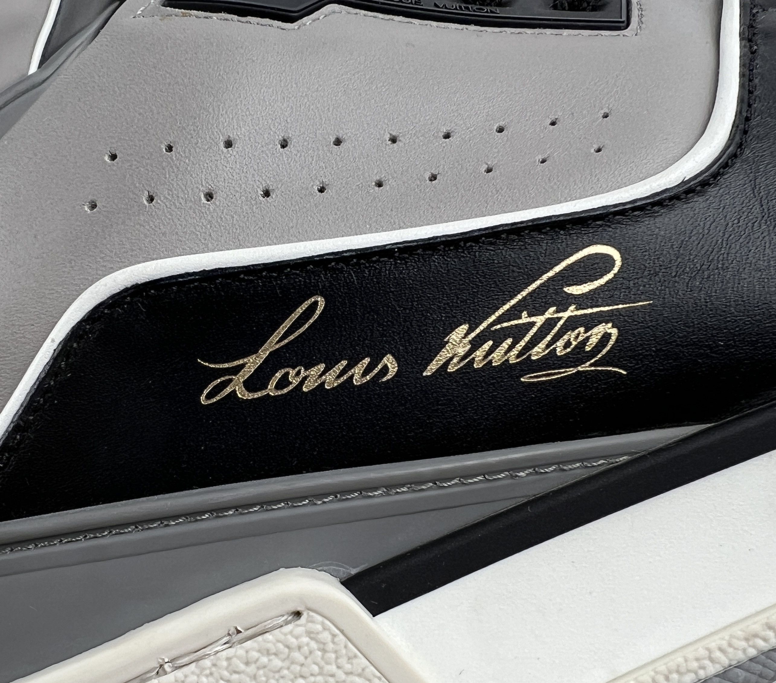 Louis Vuitton Louis Vuitton SS19 Black Grey Sneakers Size US 10.5 / EU 43-44 - 10 Thumbnail
