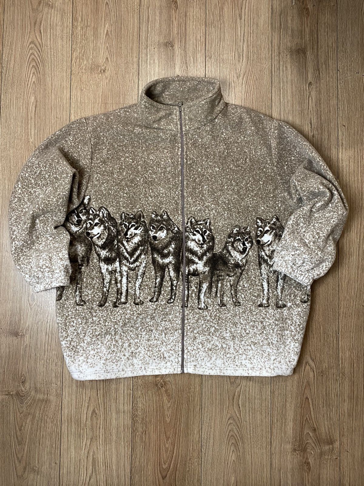 Vintage Vintage Fleece With Wolfs Rare Size US XXL / EU 58 / 5 - 1 Thumbnail