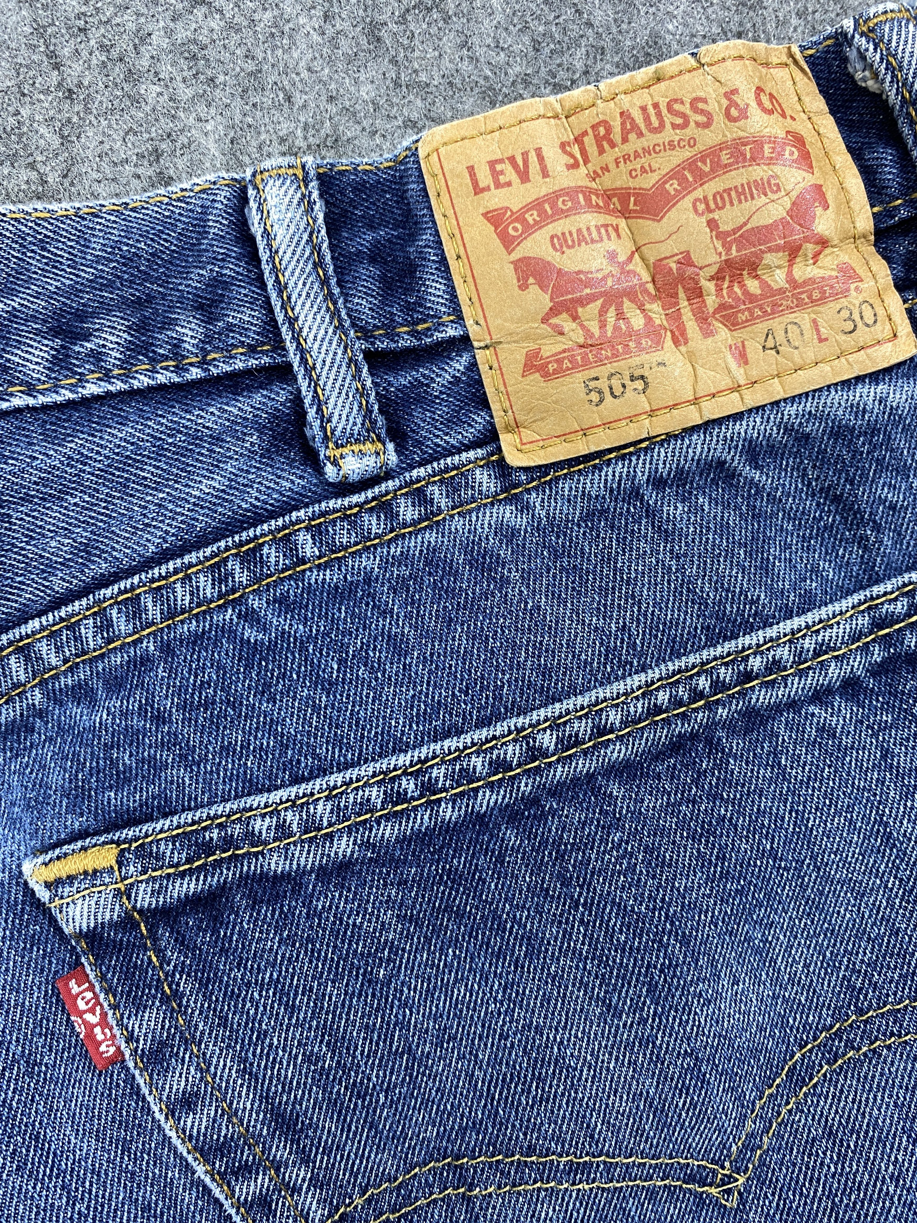 Levi's Blue Vintage Levi's 505 Jeans 40x29.5 Denim -JN1246 Size US 40 / EU 56 - 9 Thumbnail