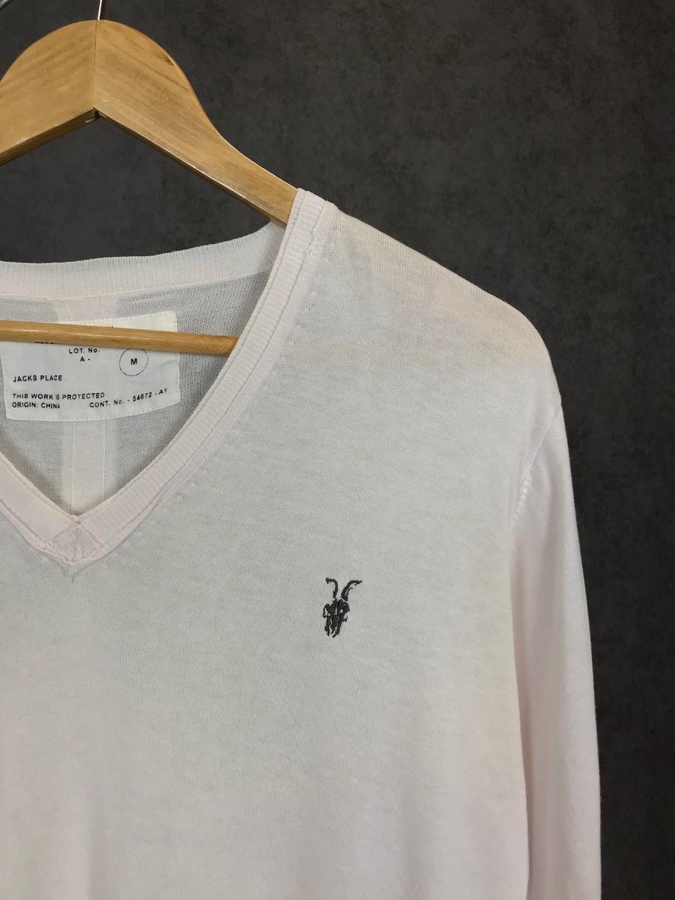 Allsaints Allsaints luxury streetwear vintage v neck sweater Size US M / EU 48-50 / 2 - 2 Thumbnail