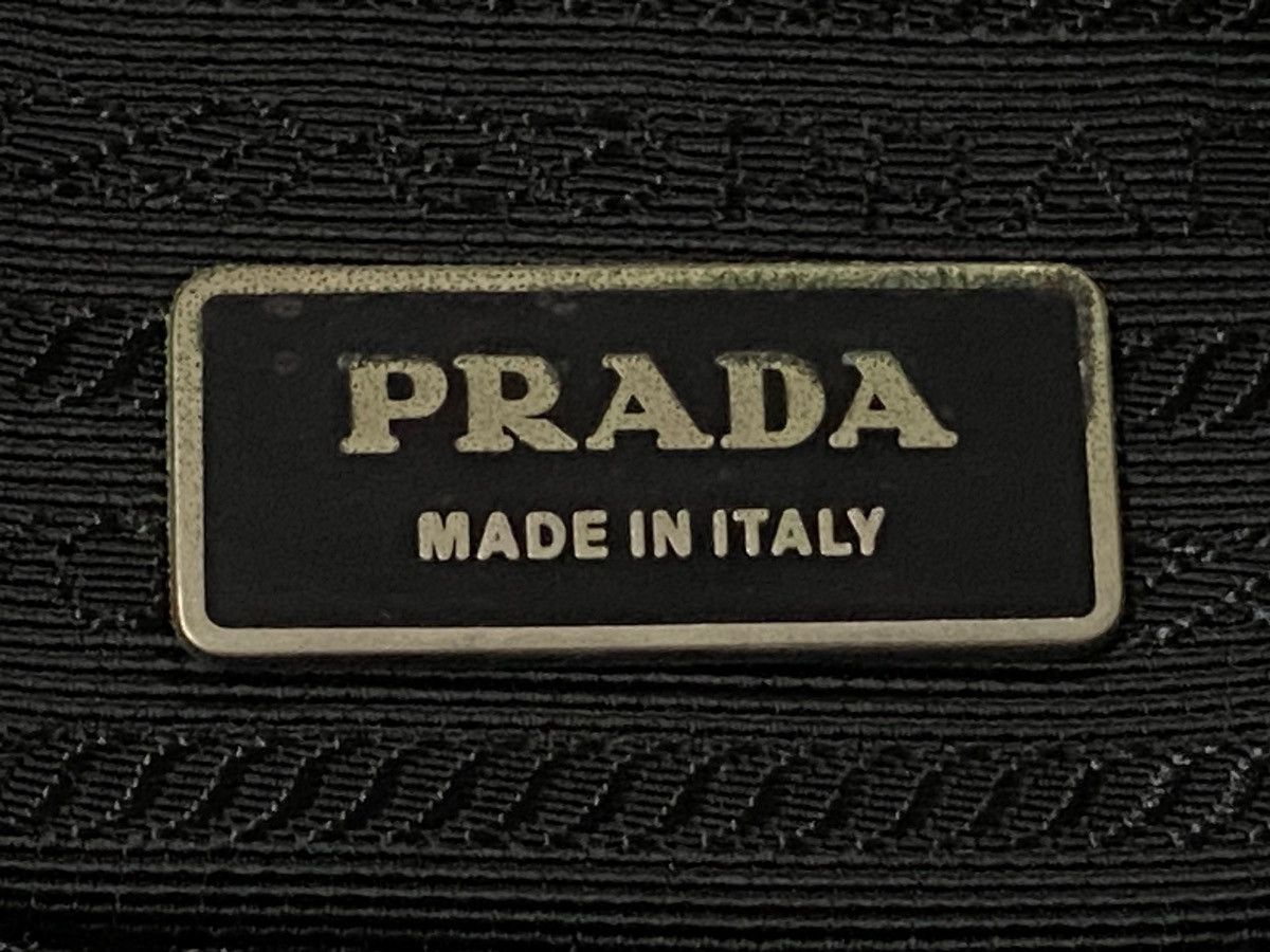 Prada Hot🔥Prada Saffion Nylon Crossbody / Shoulder Bag Size ONE SIZE - 12 Thumbnail