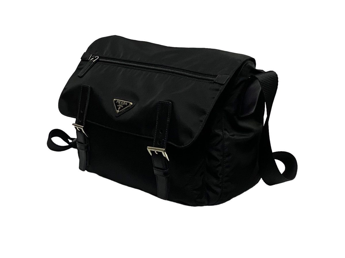 Prada Hot🔥Prada Saffion Nylon Crossbody / Shoulder Bag Size ONE SIZE - 5 Thumbnail
