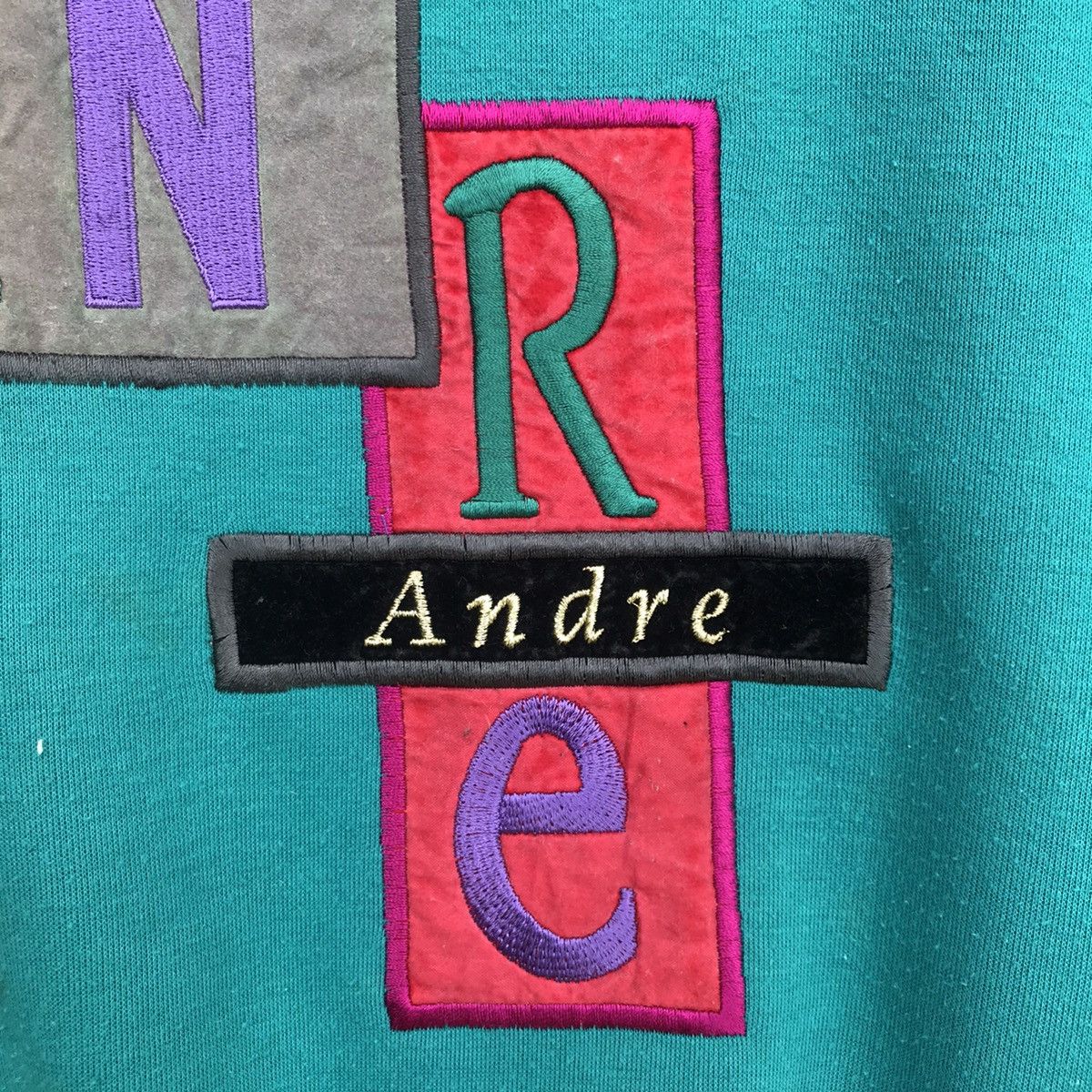 Vintage Designer Andre Valentino Paris Embroidery Logo Sweatshirt Size US M / EU 48-50 / 2 - 8 Thumbnail