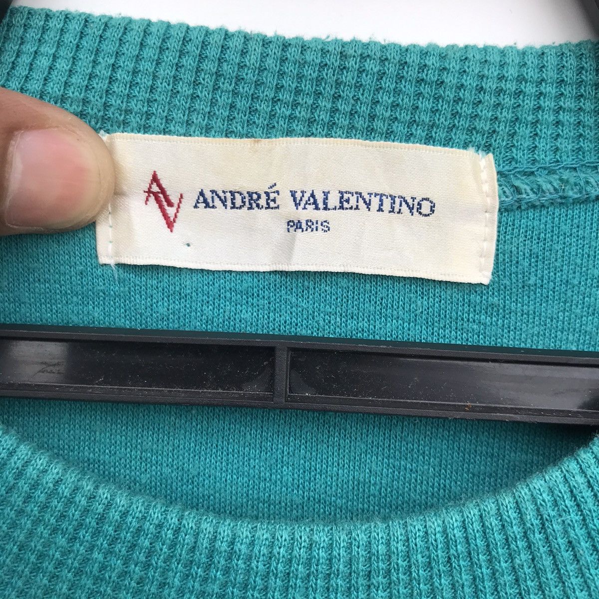 Vintage Designer Andre Valentino Paris Embroidery Logo Sweatshirt Size US M / EU 48-50 / 2 - 2 Thumbnail