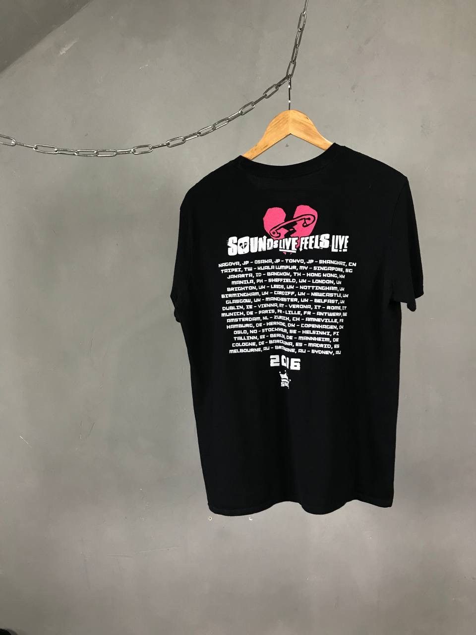 Band Tees × Vintage 5 seconds of summer vintage rock band tour tee Size US L / EU 52-54 / 3 - 5 Thumbnail