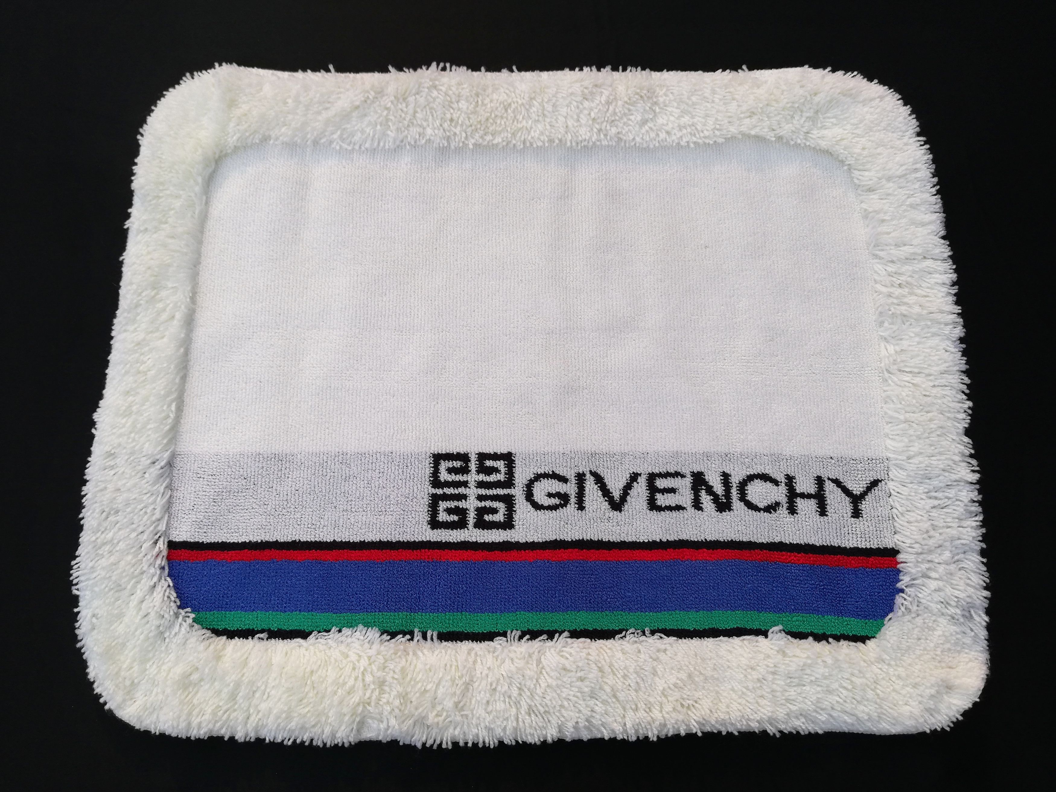 Givenchy × Other 🔥Givenchy Big Logo Rug 24 x 19 "Inches Size ONE SIZE - 2 Thumbnail
