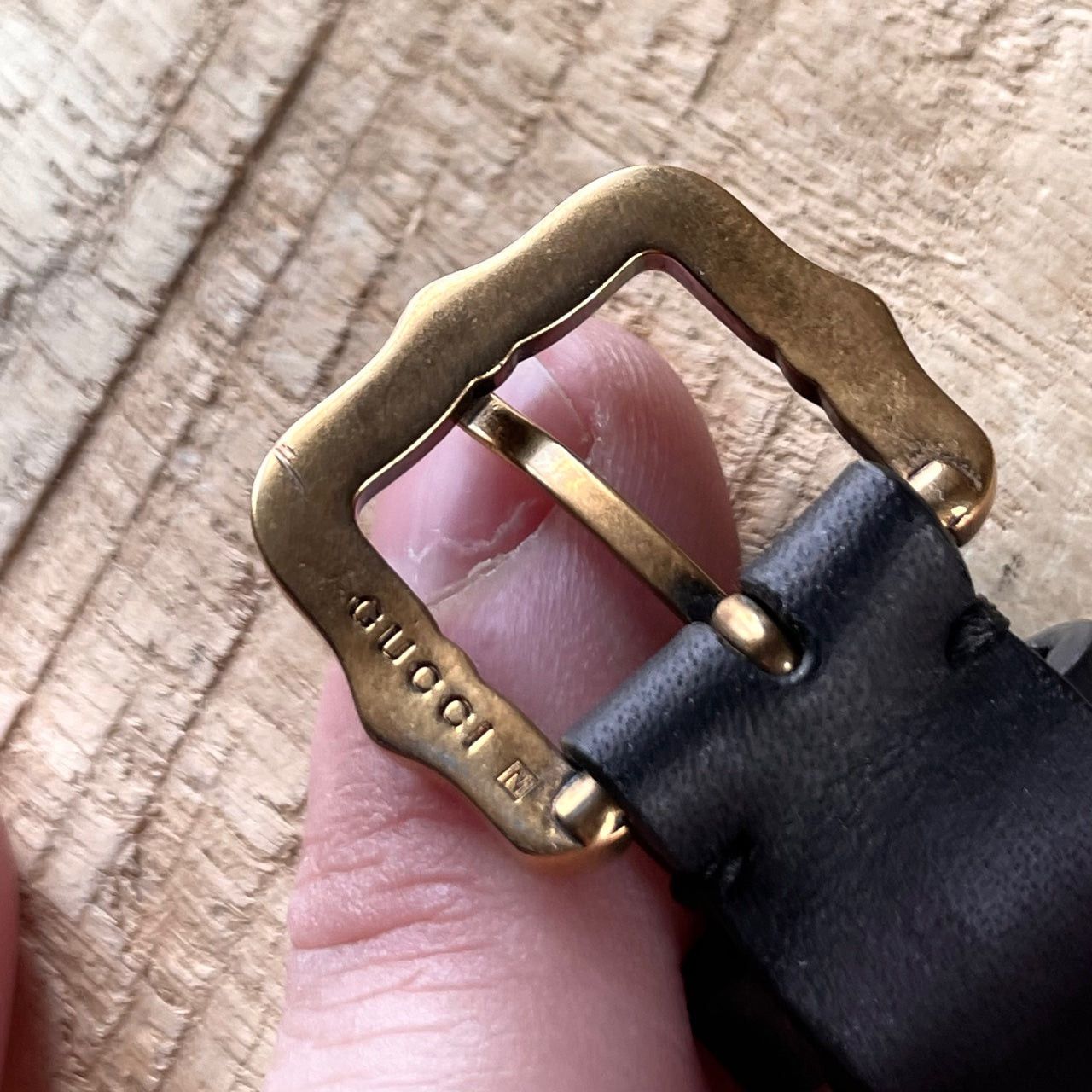 Gucci Gucci Black Leather Feline Stone Studded Bracelet Size ONE SIZE - 8 Thumbnail