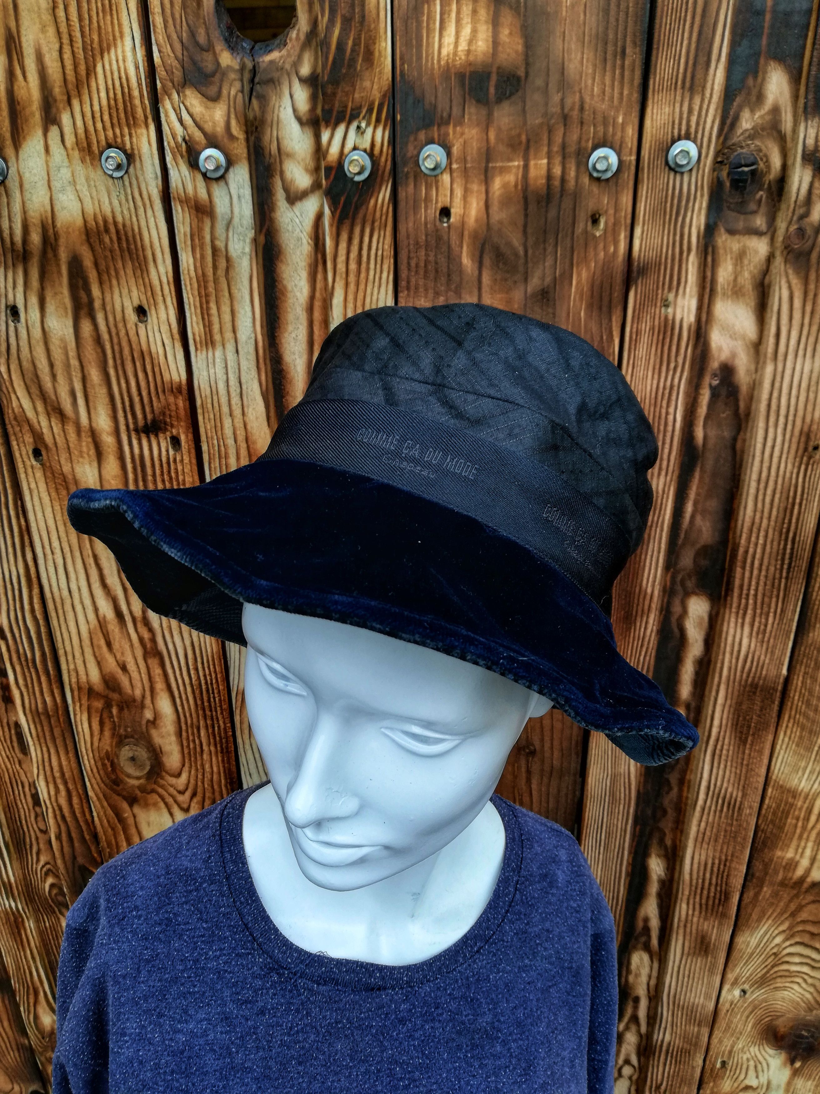 Japanese Brand 🔥Comme Ca Du Mode Chapaau Niedieck Velvet Tartan Bucket Size ONE SIZE - 9 Thumbnail