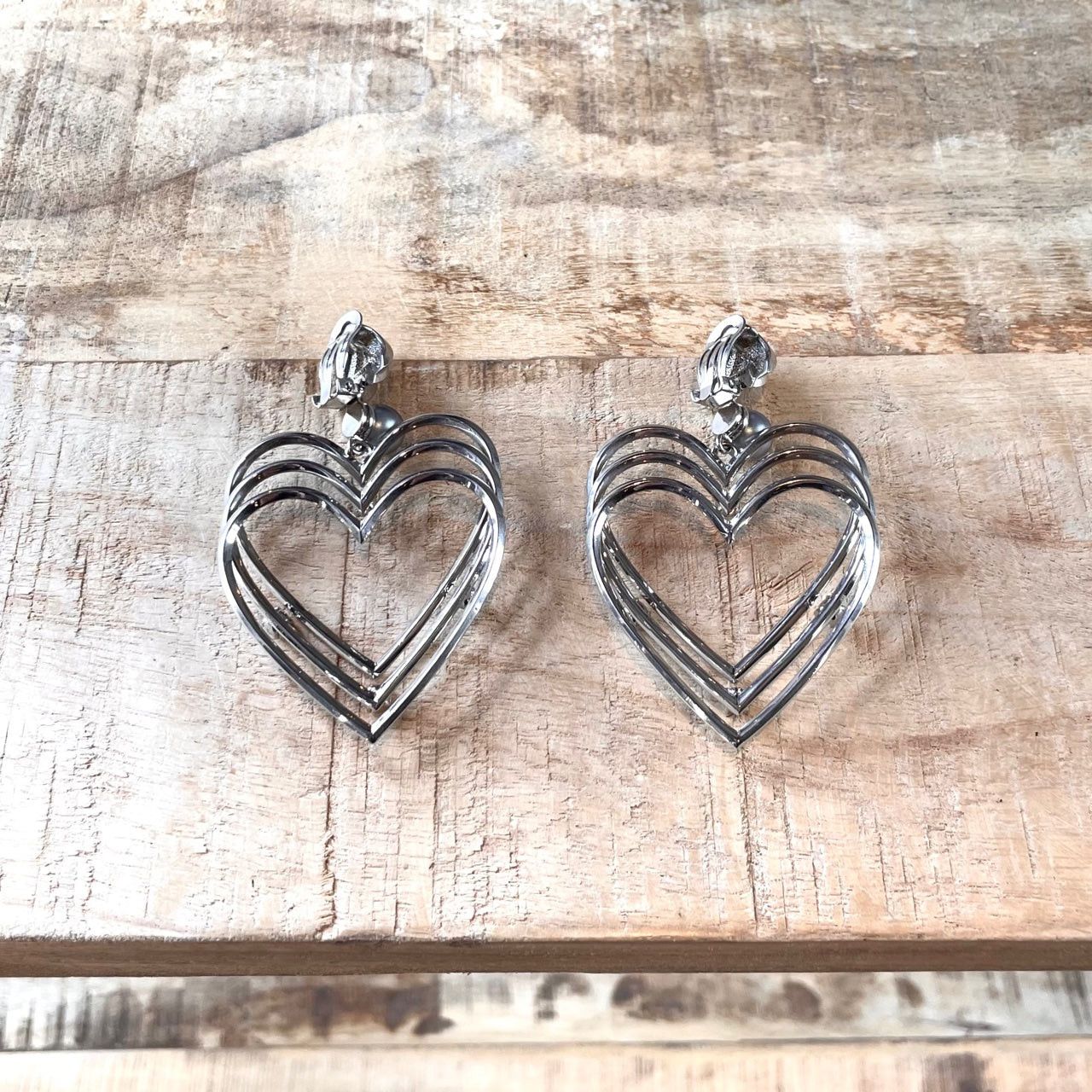 Balenciaga Balenciaga Silver Crystals Pearl Triple Hearts Earring Size ONE SIZE - 8 Thumbnail