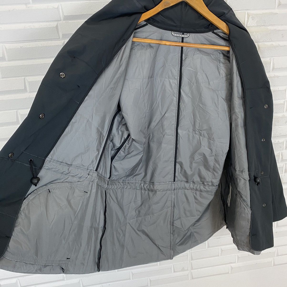 Pleats Please Issey Miyake Pleats Please Issey Miyake button nylon jacket Size M / US 6-8 / IT 42-44 - 15 Thumbnail