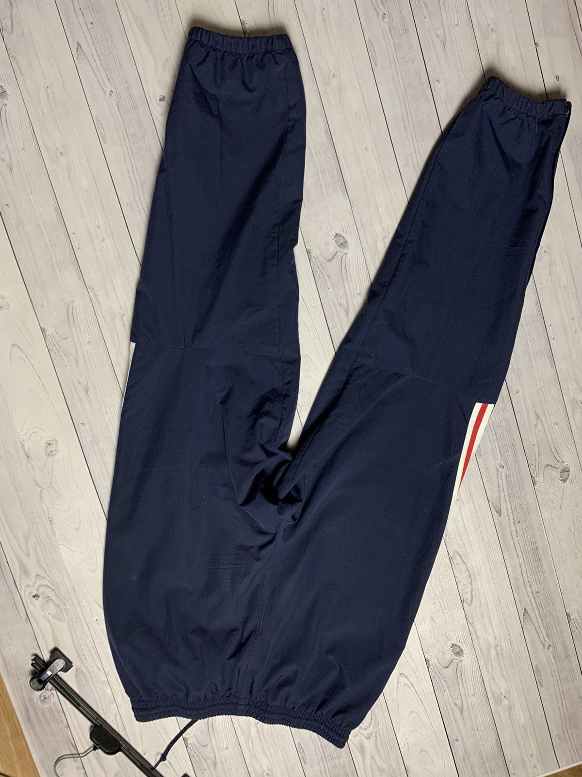 Adidas × Vintage Vintage France soccer joggers adidas pants size L rare Size US 34 / EU 50 - 9 Thumbnail