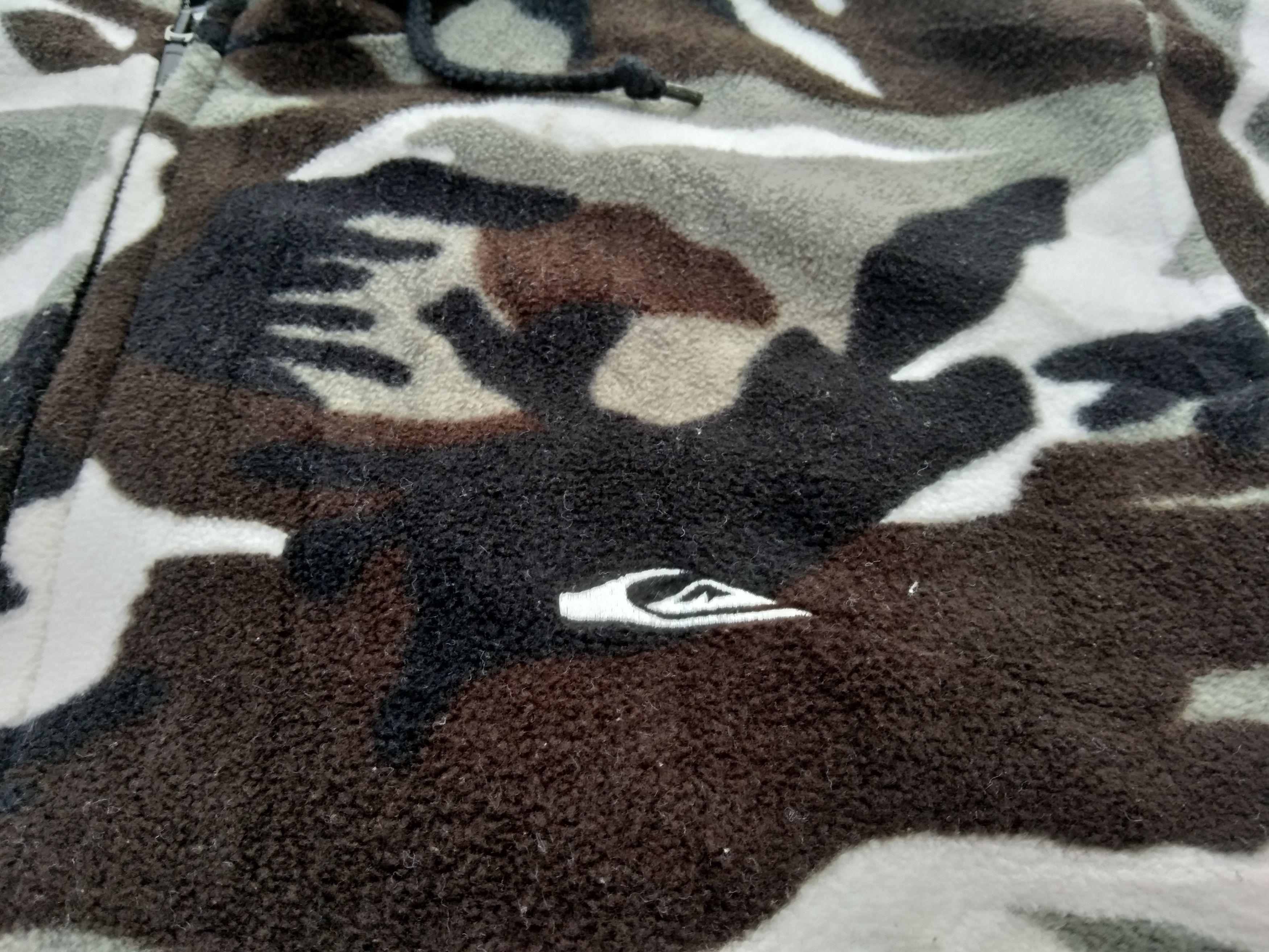Quiksilver VINTAGE QUIKSILVER MILITARY CAMOUFLAGE HOODIE JACKET Size US M / EU 48-50 / 2 - 8 Thumbnail
