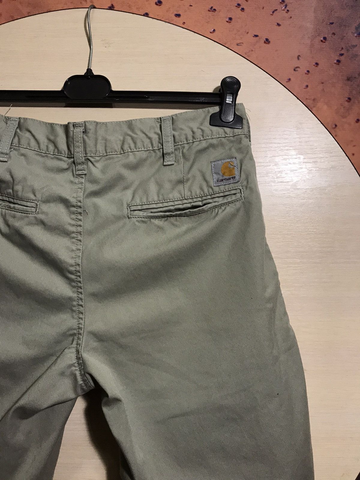 Carhartt Carhartt Bermuda streetwear shorts Size US 29 - 1 Thumbnail