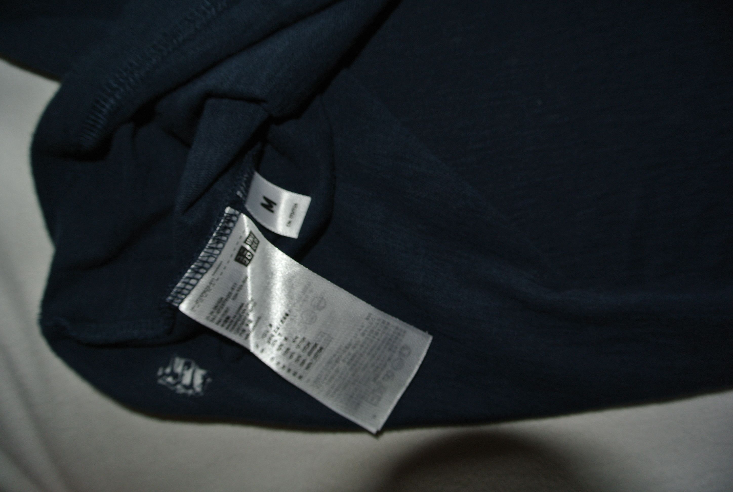 Jun Takahashi × Undercover × Uniqlo W34 Undercover x Uniqlo heather navy Blue tee M Size US M / EU 48-50 / 2 - 10 Thumbnail