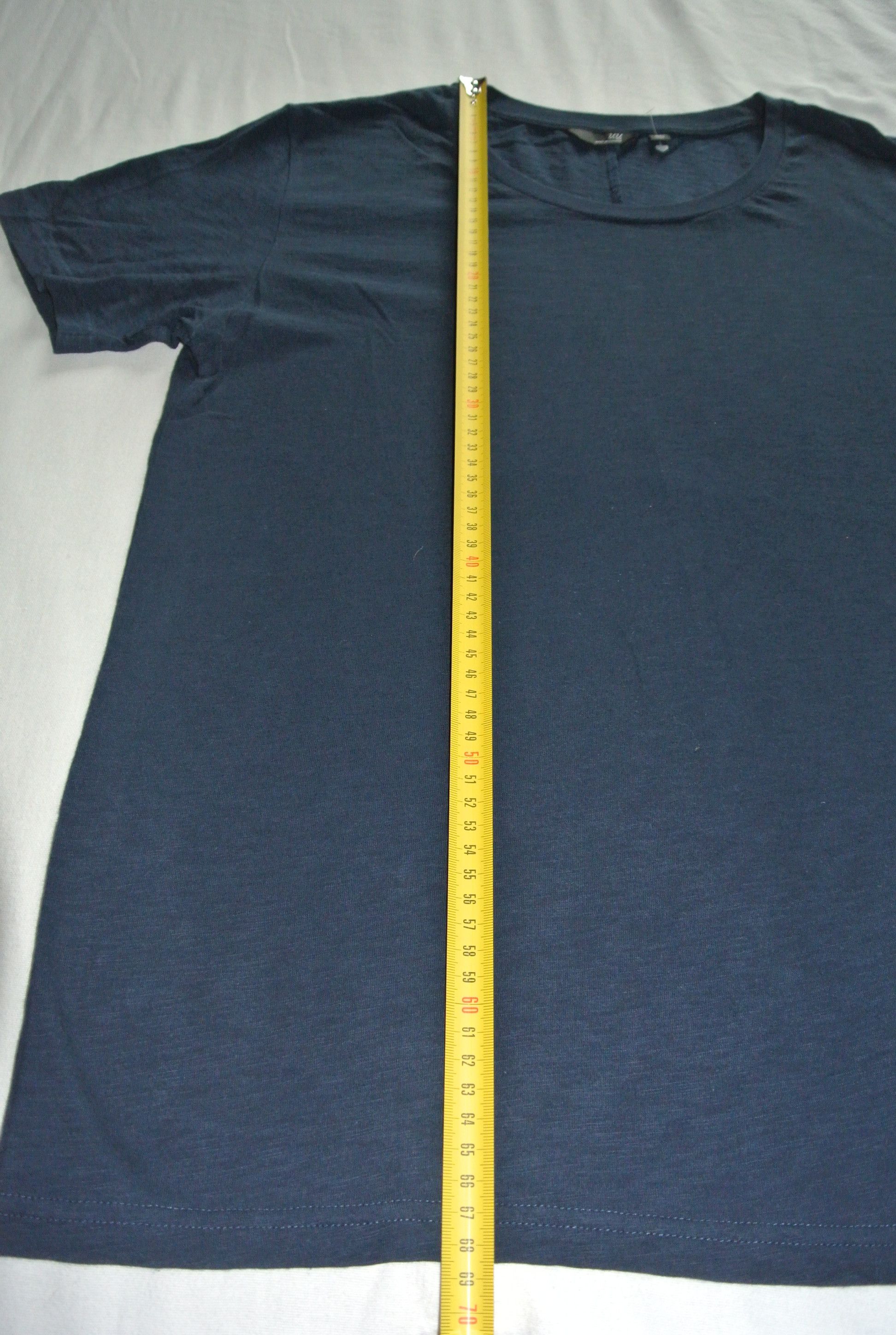 Jun Takahashi × Undercover × Uniqlo W34 Undercover x Uniqlo heather navy Blue tee M Size US M / EU 48-50 / 2 - 7 Thumbnail