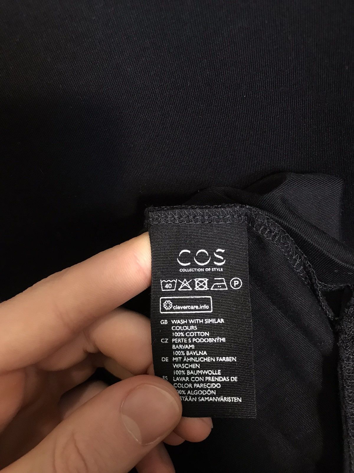 Cos Cos luxury streetwear black tee Size US L / EU 52-54 / 3 - 4 Thumbnail