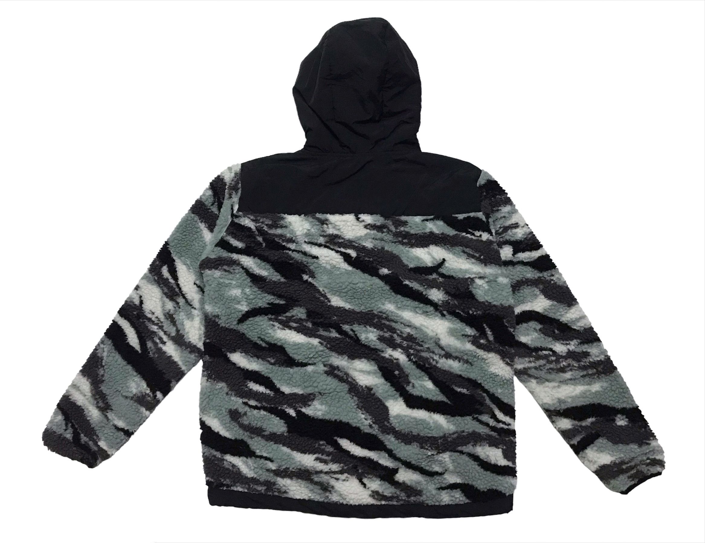 Japanese Brand Find out fleece jacket Size US L / EU 52-54 / 3 - 5 Thumbnail