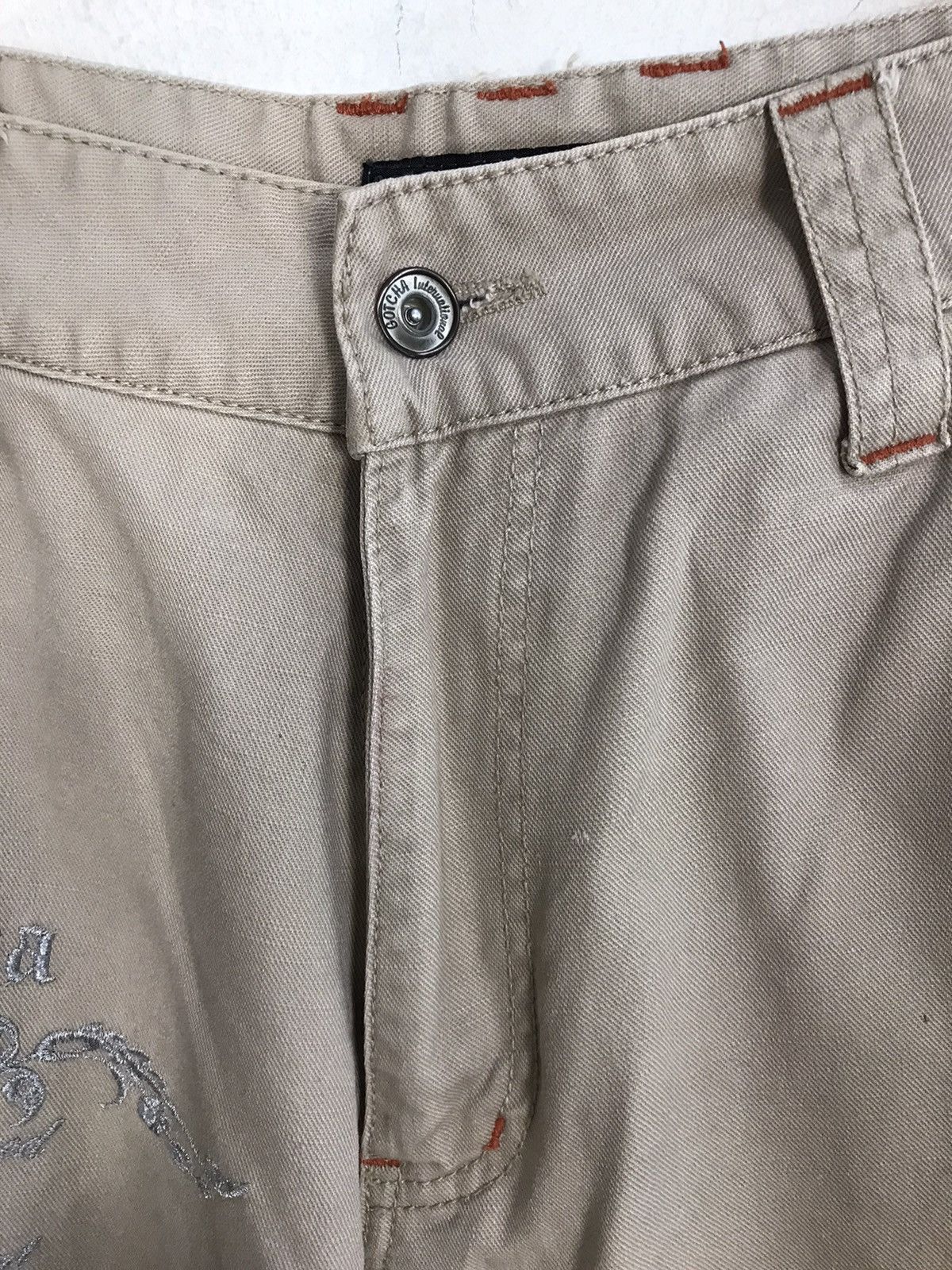 Gotcha × Vintage Vintage Gotcha Short Pants Multi Pocket Design Size US 34 / EU 50 - 8 Thumbnail