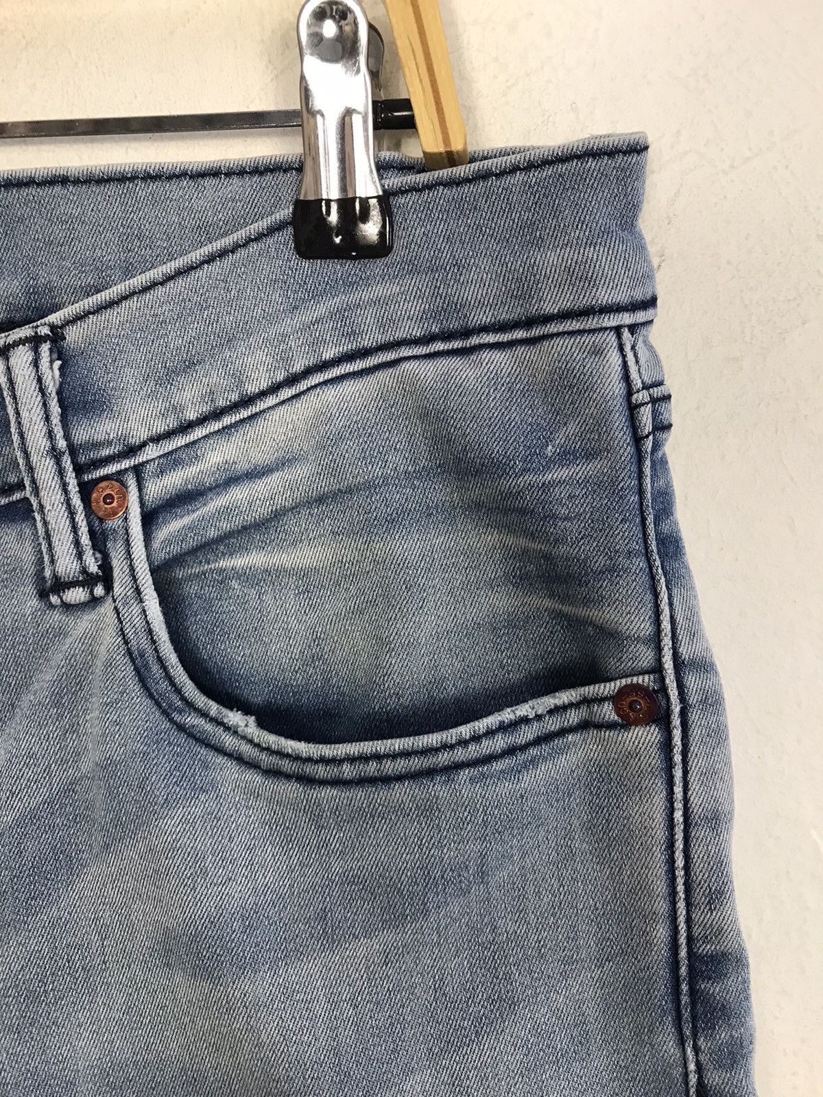 Levi's × Vintage Vintage Levis Short Pants Light Wash Distressed Style Size US 34 / EU 50 - 5 Thumbnail