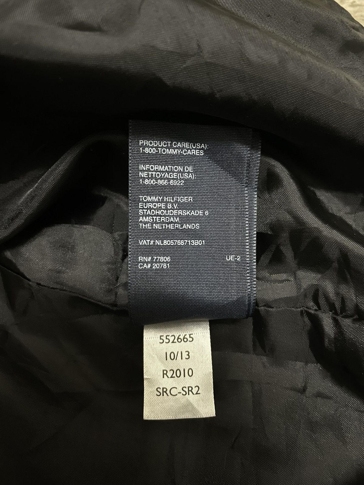 Tommy Hilfiger Tommy Hilfiger Designer Light Padded Coat Size US L / EU 52-54 / 3 - 12 Thumbnail
