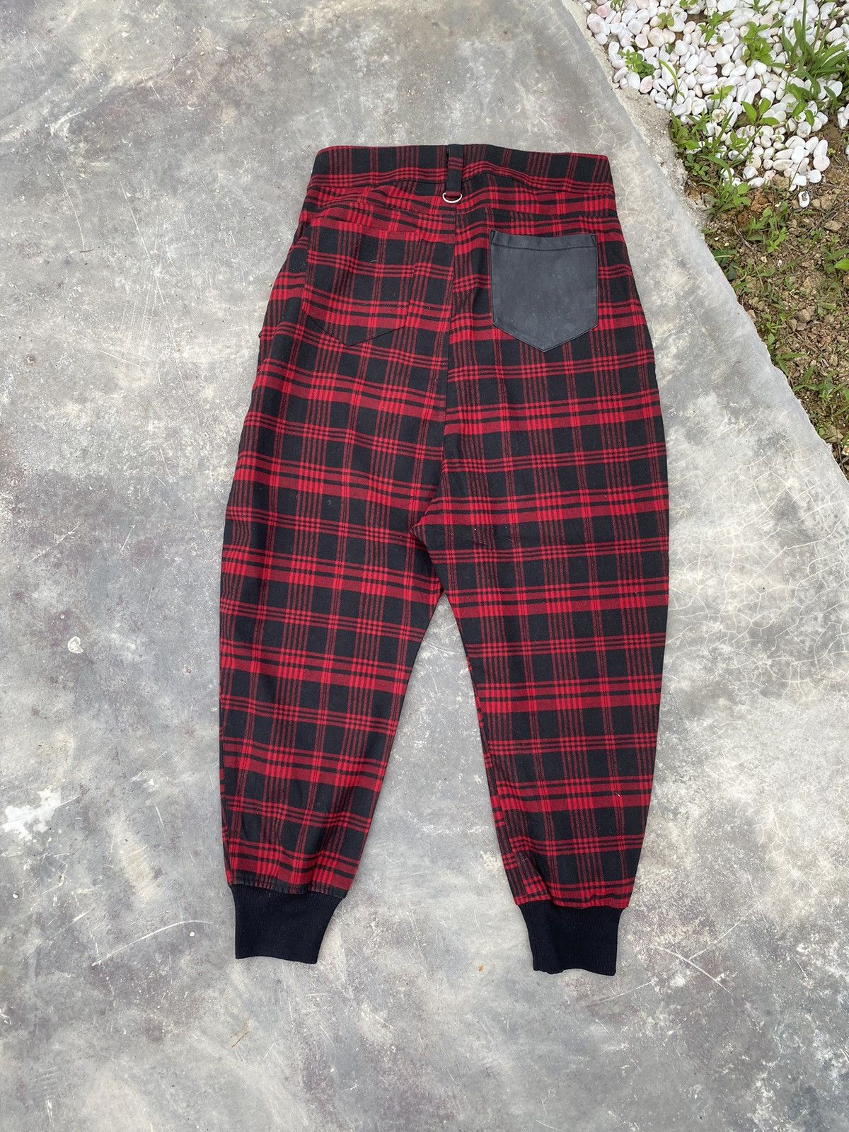 14th Addiction Vintage Sex Pot Revenge Punk Joggers Size US 29 - 2 Thumbnail