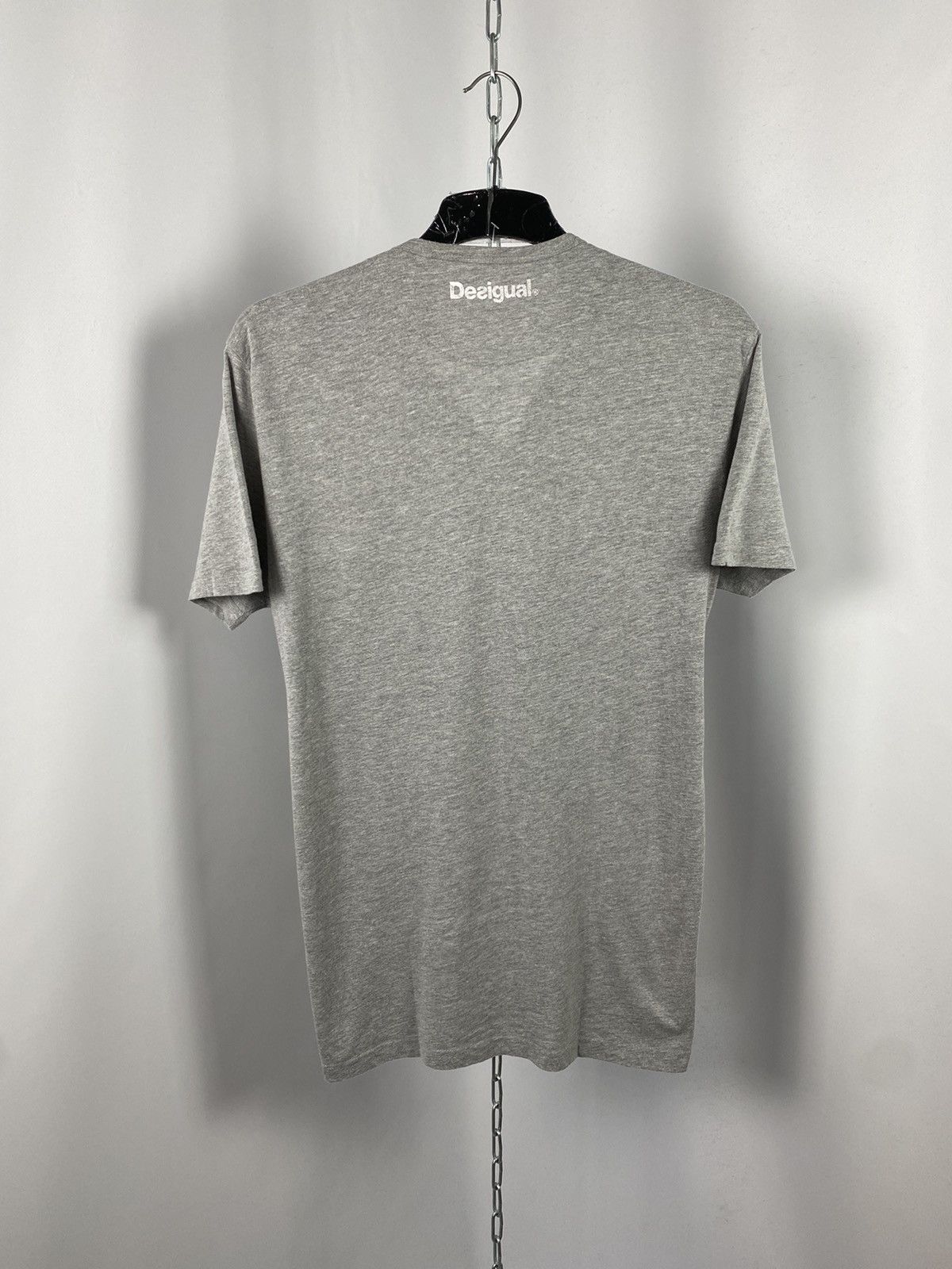 Desigual Desigual T-shirts designer streetwear gray size XL Size US XL / EU 56 / 4 - 5 Thumbnail