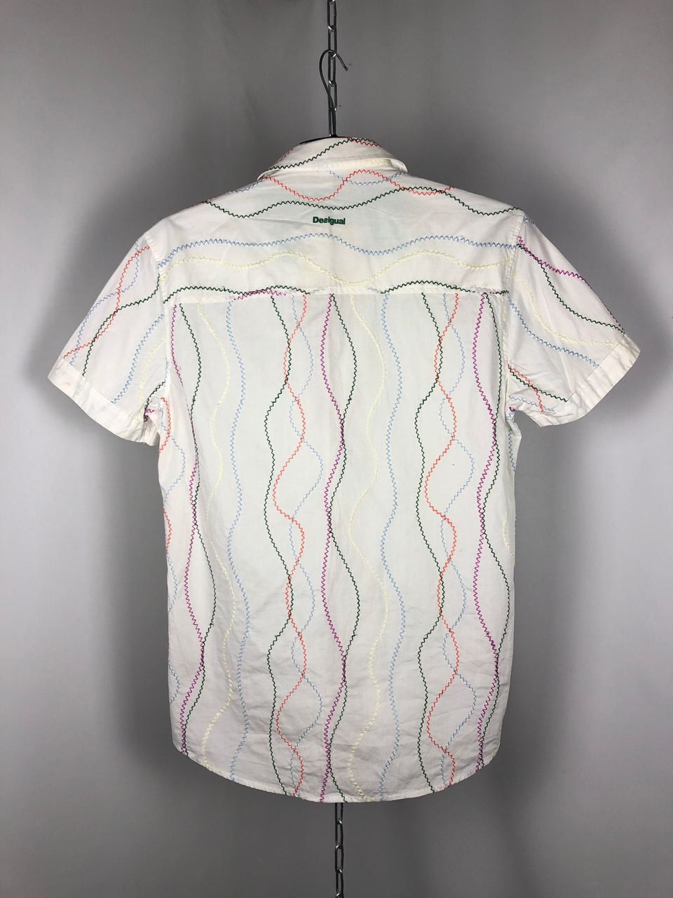 Desigual Desigual shirt short sleeve size L white Size US L / EU 52-54 / 3 - 6 Thumbnail