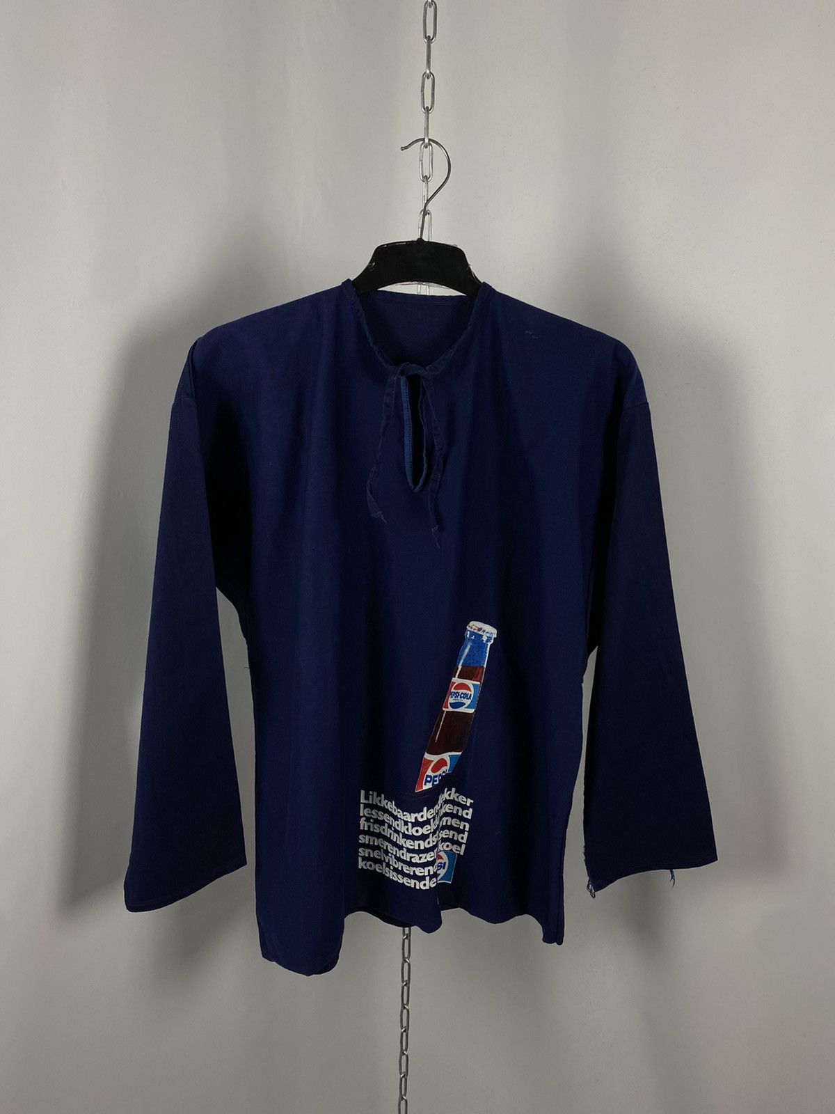Pepsi Pepsi vintage long sleeve big logo rare size XL Size US XL / EU 56 / 4 - 1 Thumbnail