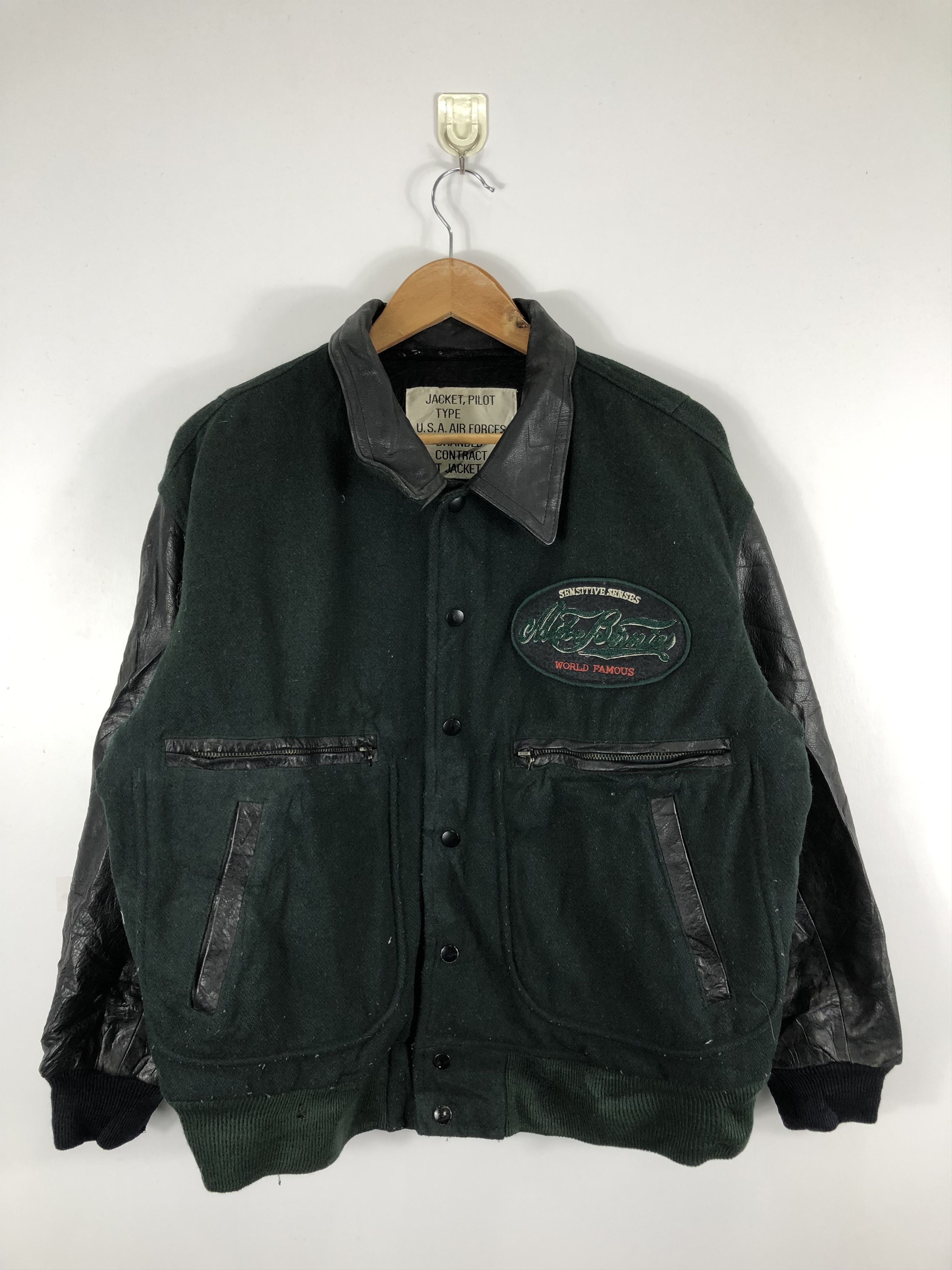 Vintage Vintage 80s US Air Force Varsity Jacket Leather Sleeve Size US L / EU 52-54 / 3 - 1 Thumbnail