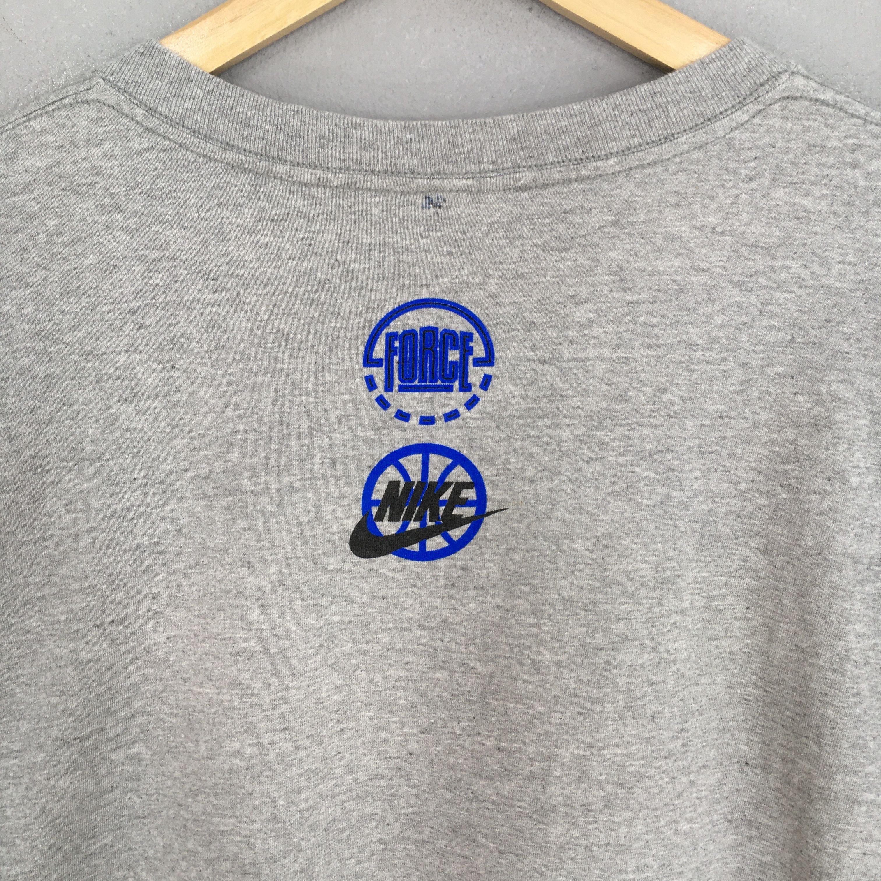 NBA × Nike × Vintage Vintage 90's Nike Force Nba Basketball T shirt Large Size US L / EU 52-54 / 3 - 7 Thumbnail