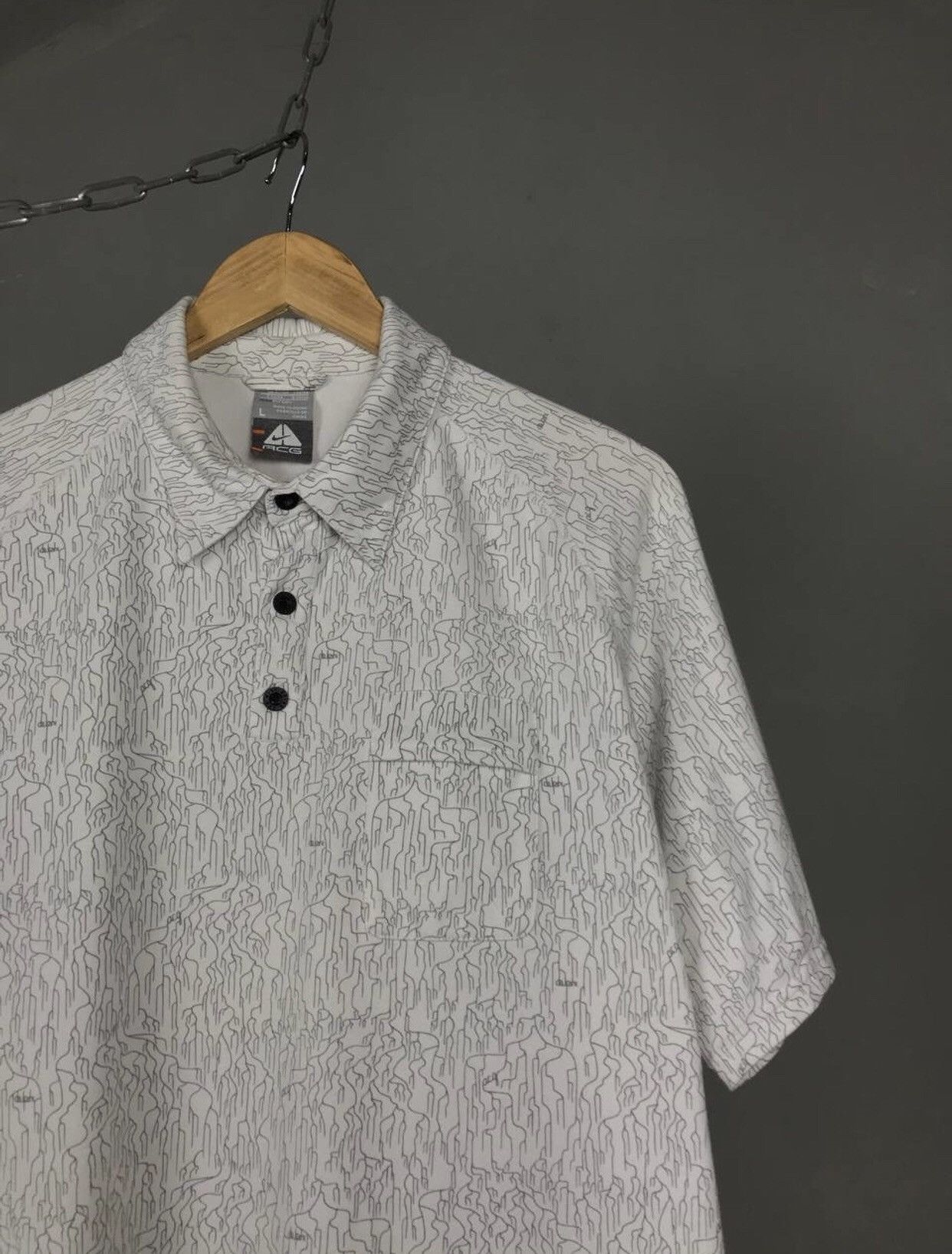 Nike ACG Nike ACG vintage streetwear polo tee Size US L / EU 52-54 / 3 - 2 Thumbnail