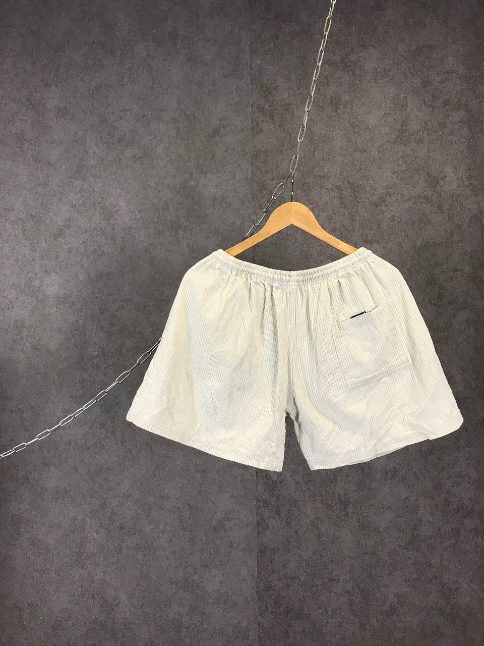 Nike Nike swoosh vintage heavy shorts Size US 34 / EU 50 - 5 Thumbnail