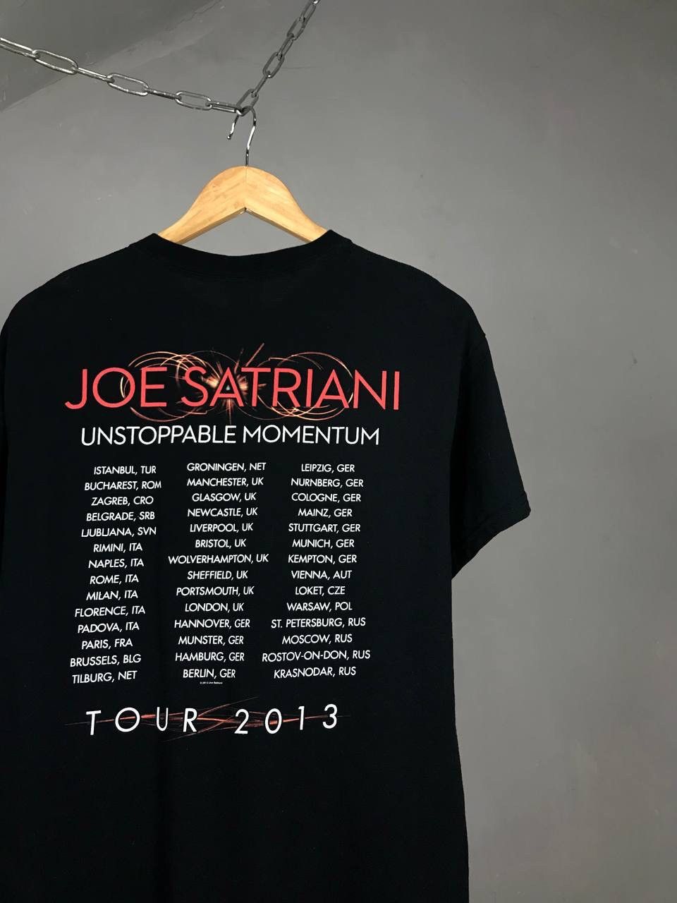 Band Tees × Vintage Joe Satriani 2013 vintage rock band tour tee Size US M / EU 48-50 / 2 - 6 Thumbnail