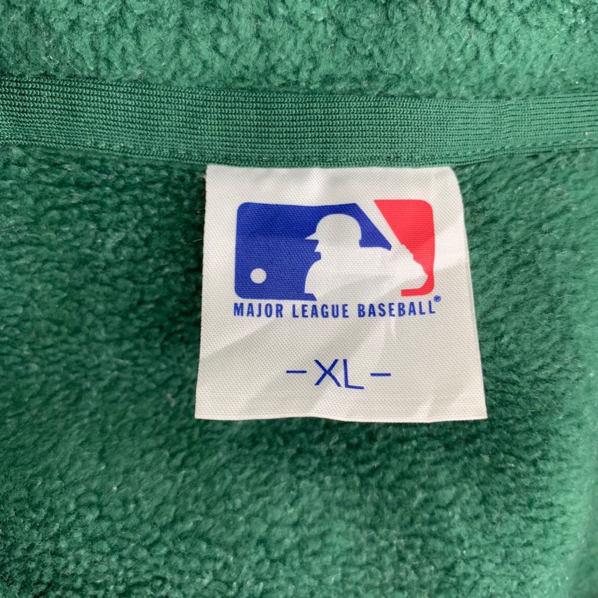 MLB × Vintage Vintage Oakland Athletic Half Zip Fleece Sweater Size US XL / EU 56 / 4 - 6 Thumbnail