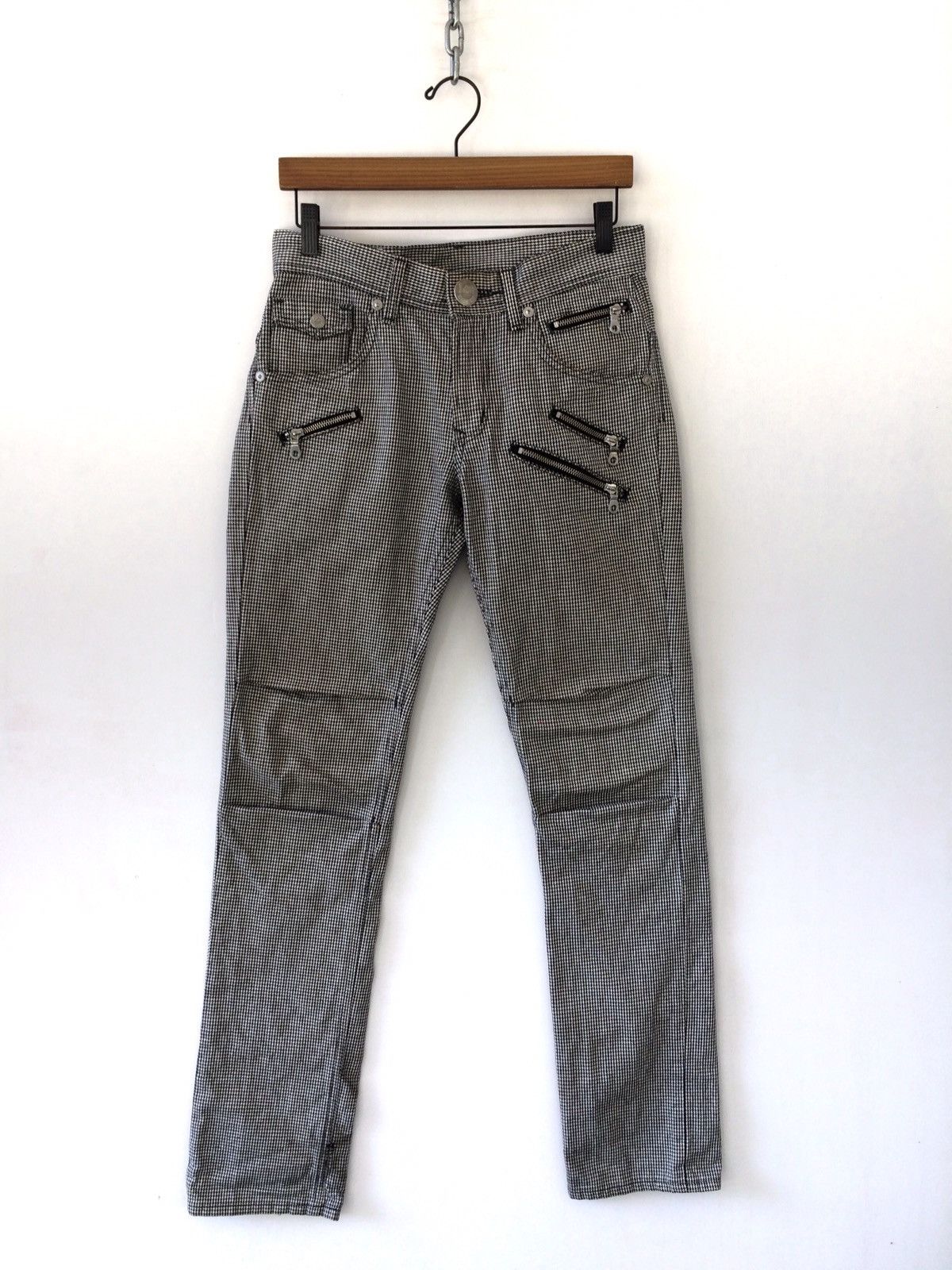 Grailed Lee Raiders Parachute Bondage Punk Casual Pants Size US 30 / EU 46 - 1 Thumbnail