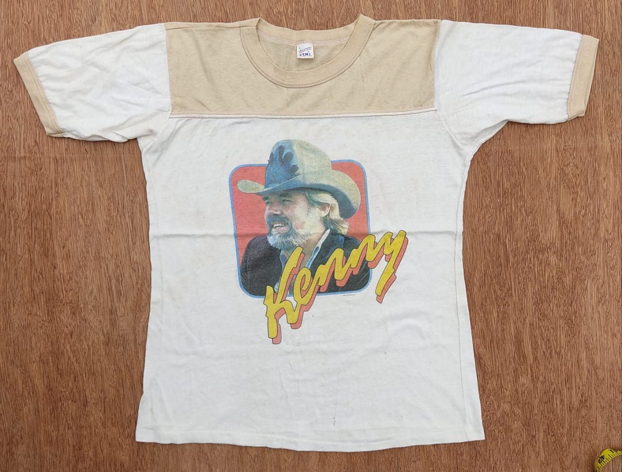 Band Tees × Vintage Vintage Tee D - 26 Kenny Rogers Size US L / EU 52-54 / 3 - 1 Thumbnail