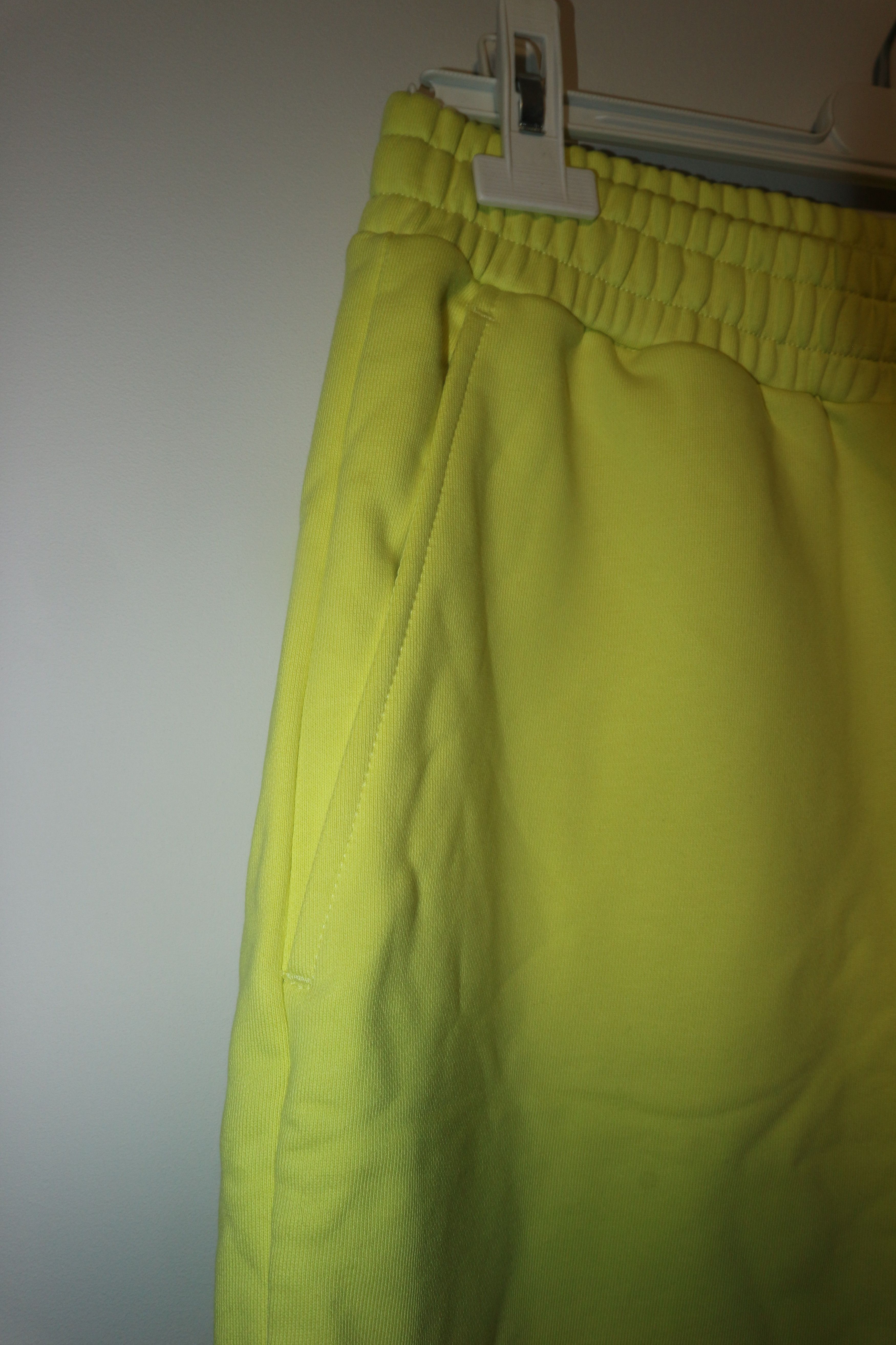 Helmut Lang Logo print shorts Size US 32 / EU 48 - 5 Thumbnail