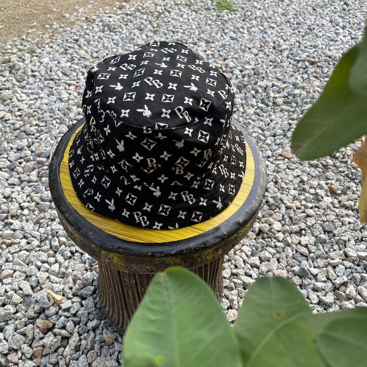 Playboy Vintage Y2k Playboy Monogram Bucket Hat Size ONE SIZE - 3 Thumbnail