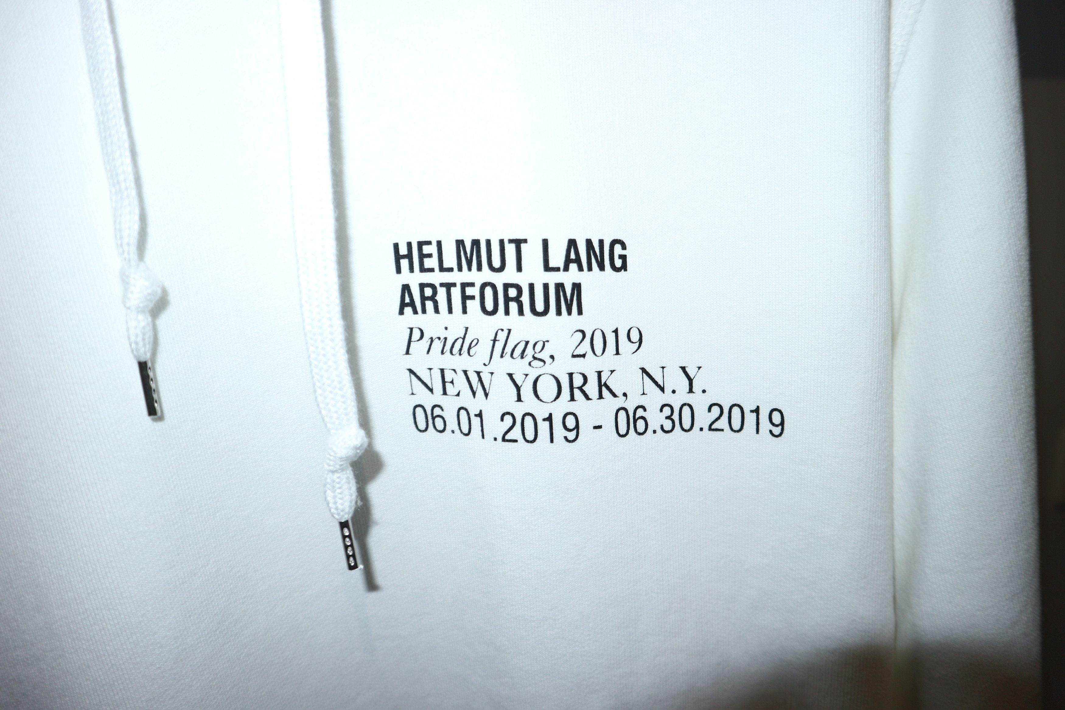 Helmut Lang Pride 2019 print hoodie Size US M / EU 48-50 / 2 - 11 Thumbnail