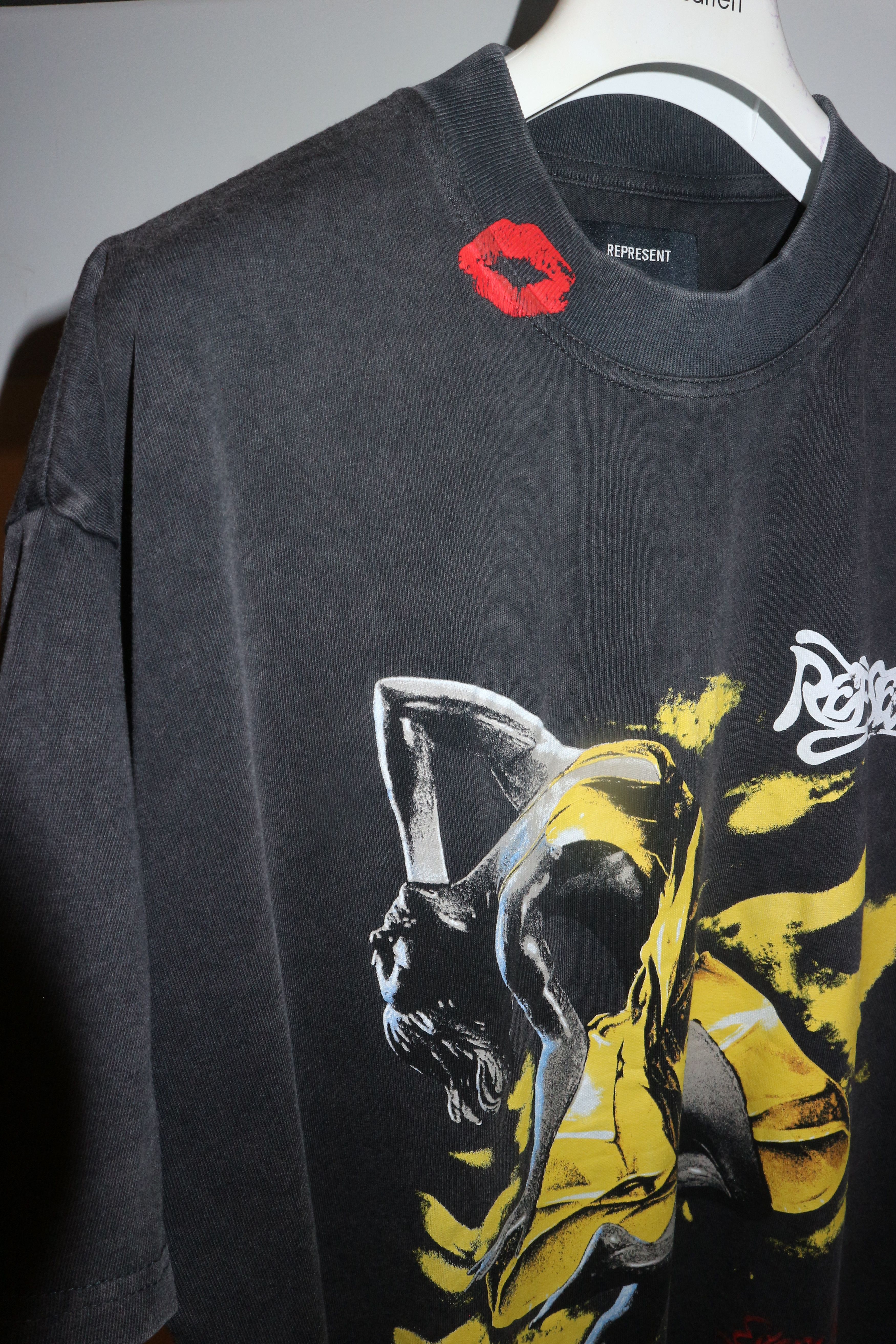 Represent Clo. Every Rose t-shirt Size US XS / EU 42 / 0 - 2 Thumbnail