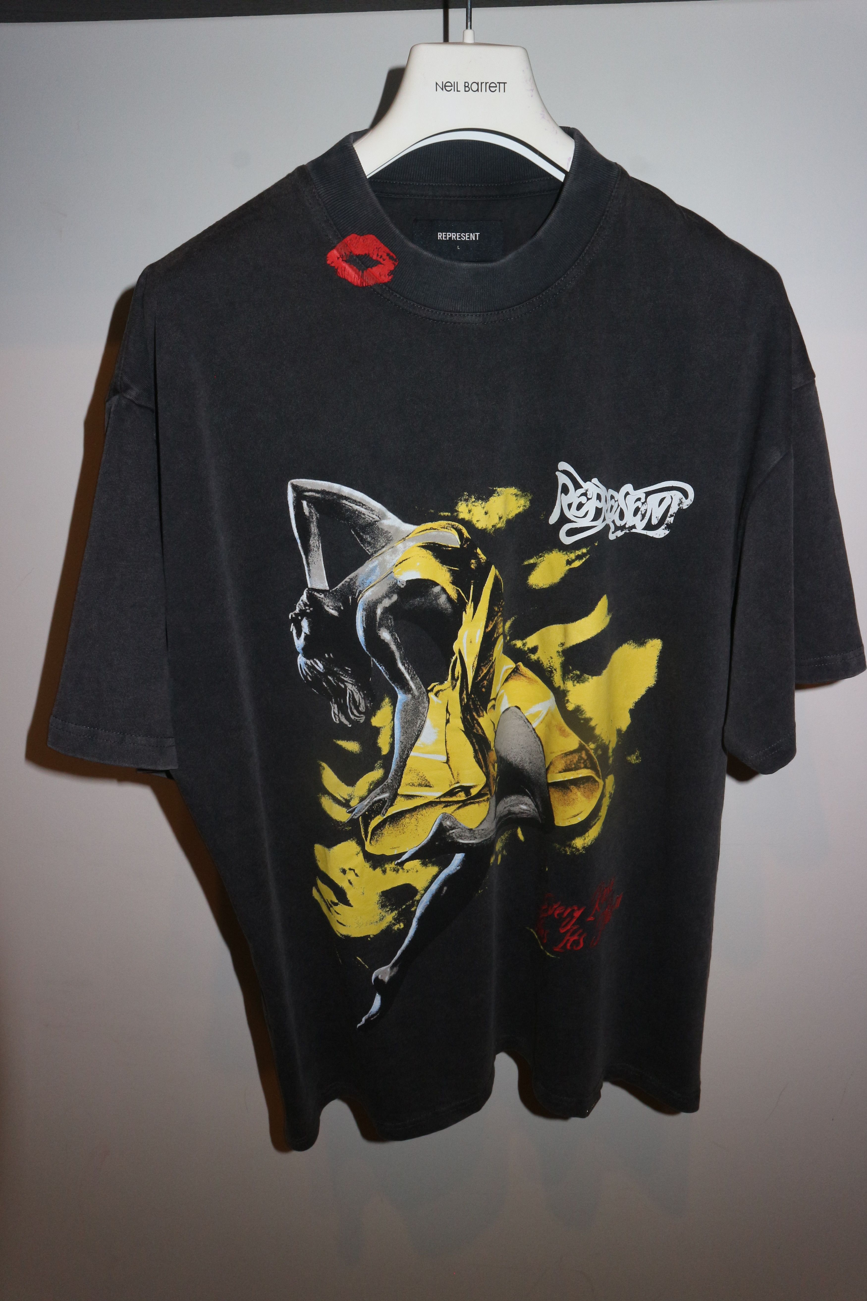 Represent Clo. Every Rose t-shirt Size US XS / EU 42 / 0 - 1 Thumbnail