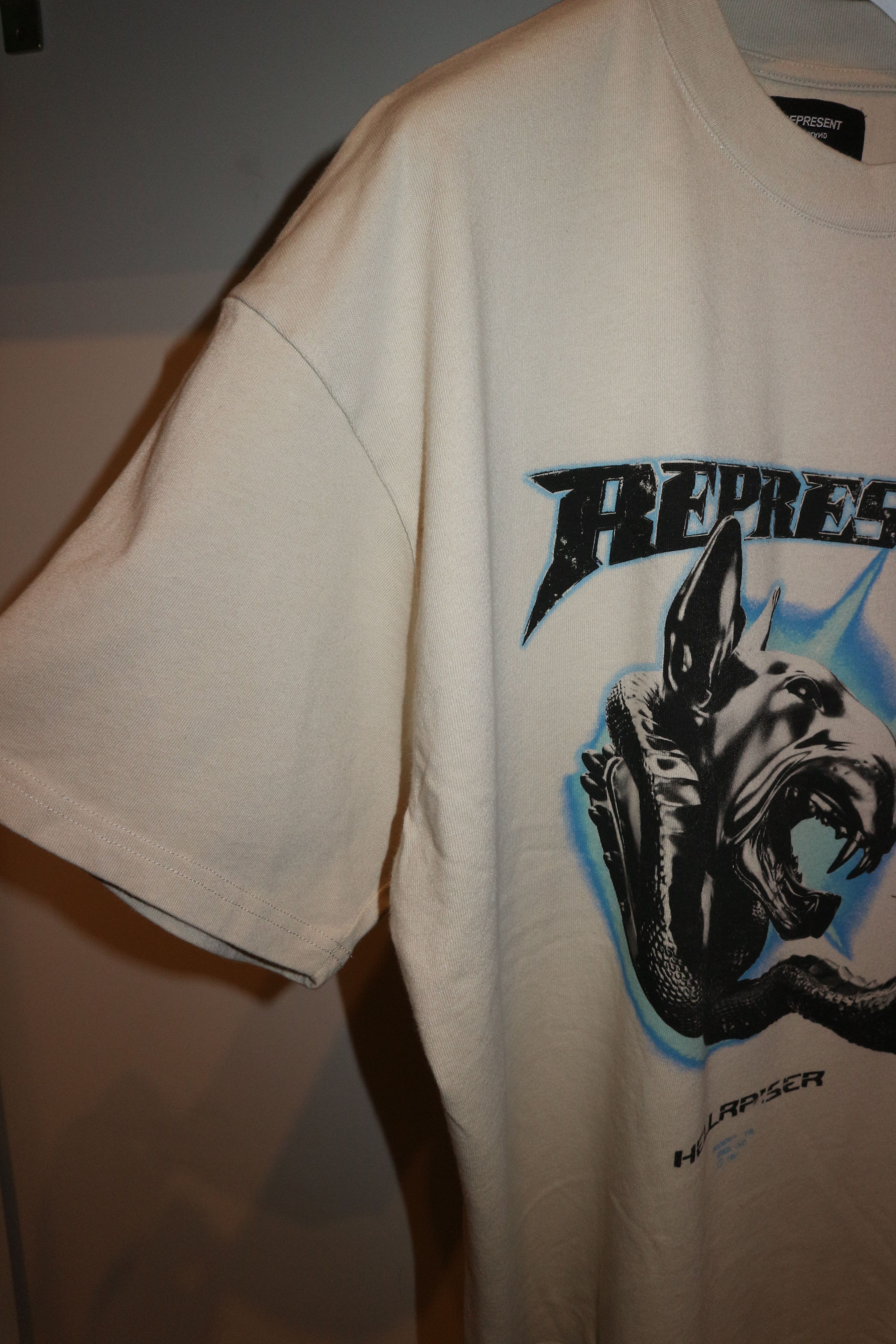 Represent Clo. Hellraiser t-shirt Size US XL / EU 56 / 4 - 6 Thumbnail
