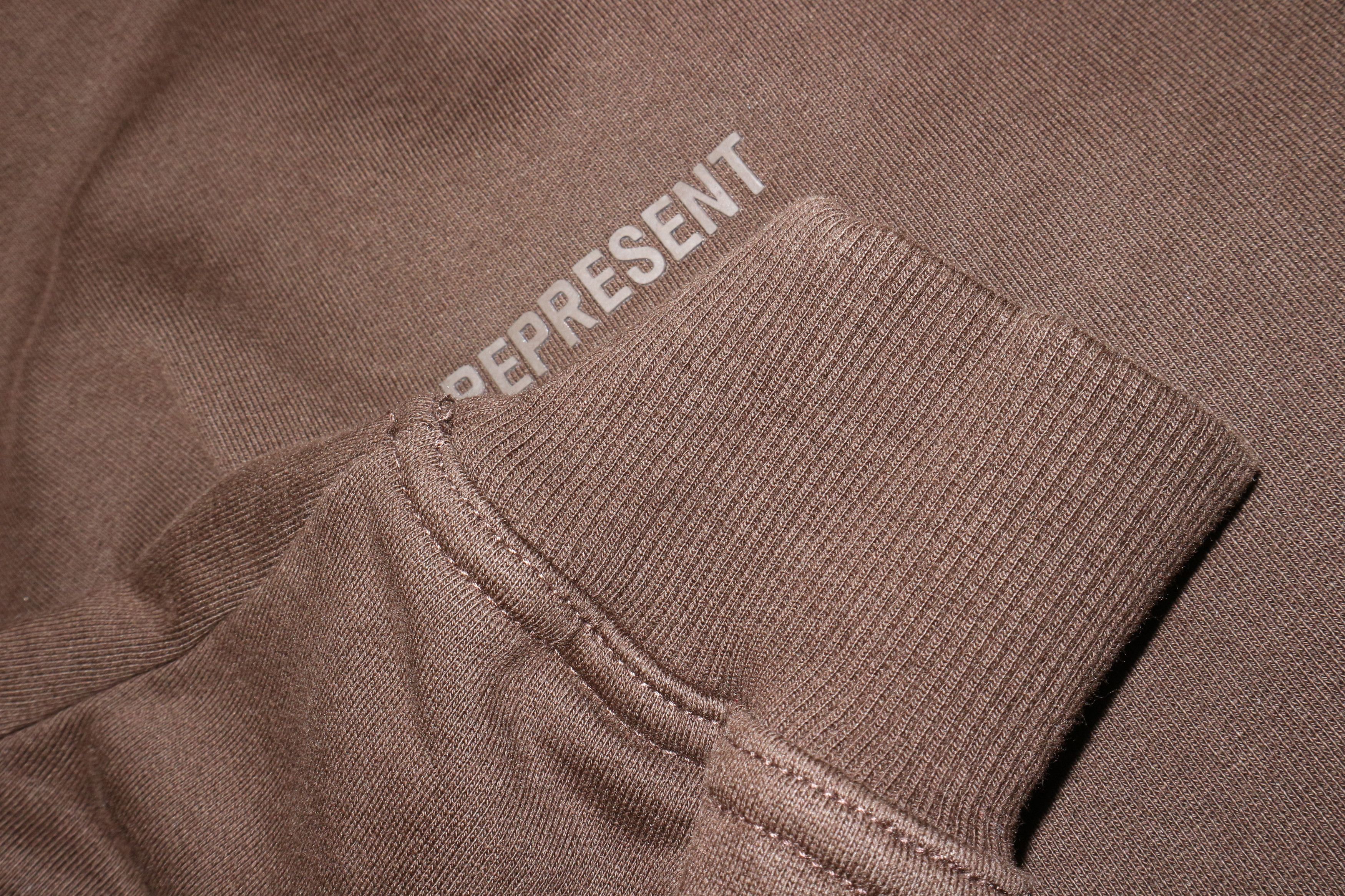 Represent Clo. *Brand new* blanks logo sweatshirt Size US XL / EU 56 / 4 - 2 Thumbnail