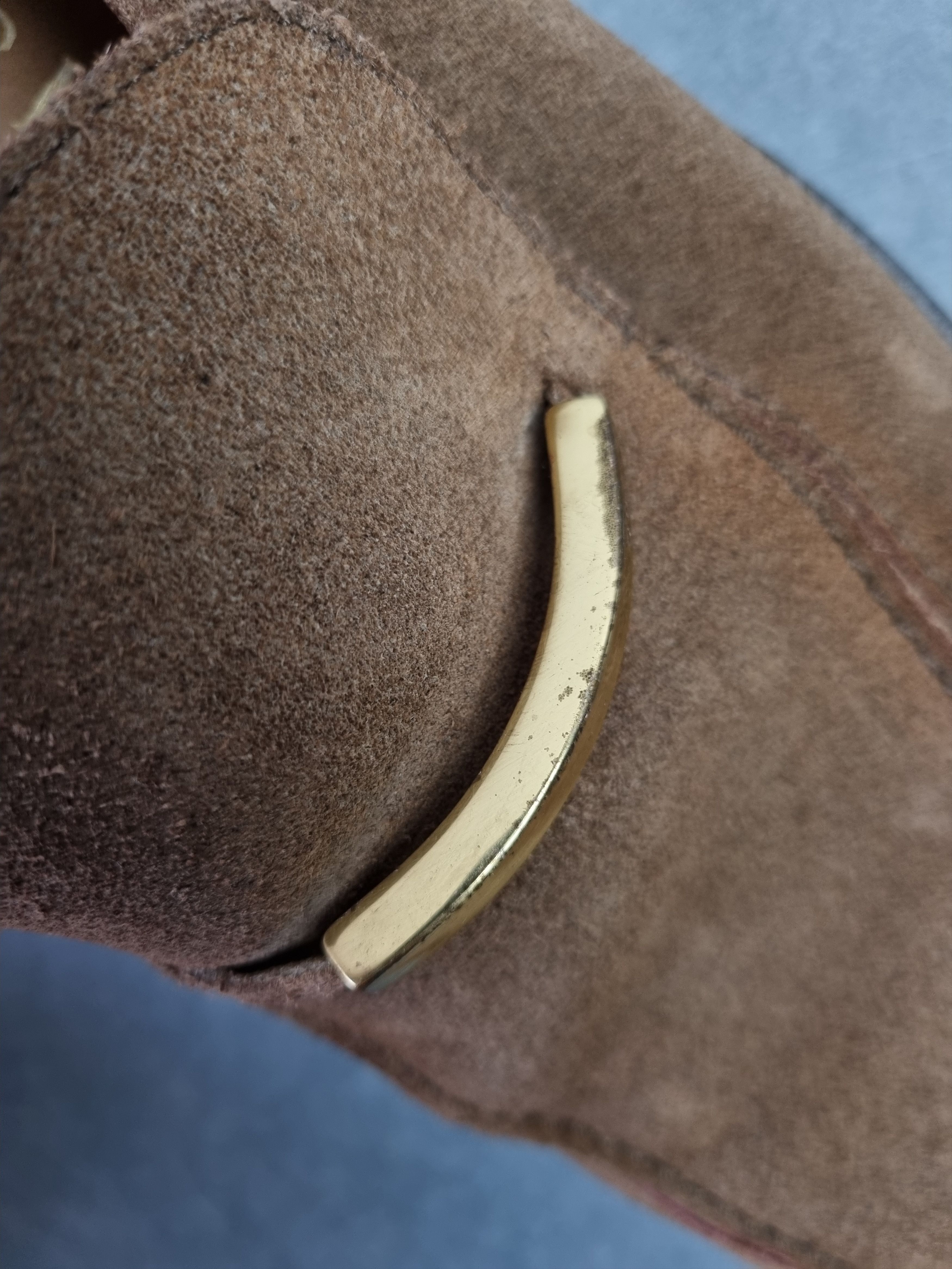 Gucci 90s Gucci Suede Formal Shoes Horse Belt TOM FORD Era Size US 10 / EU 43 - 7 Thumbnail