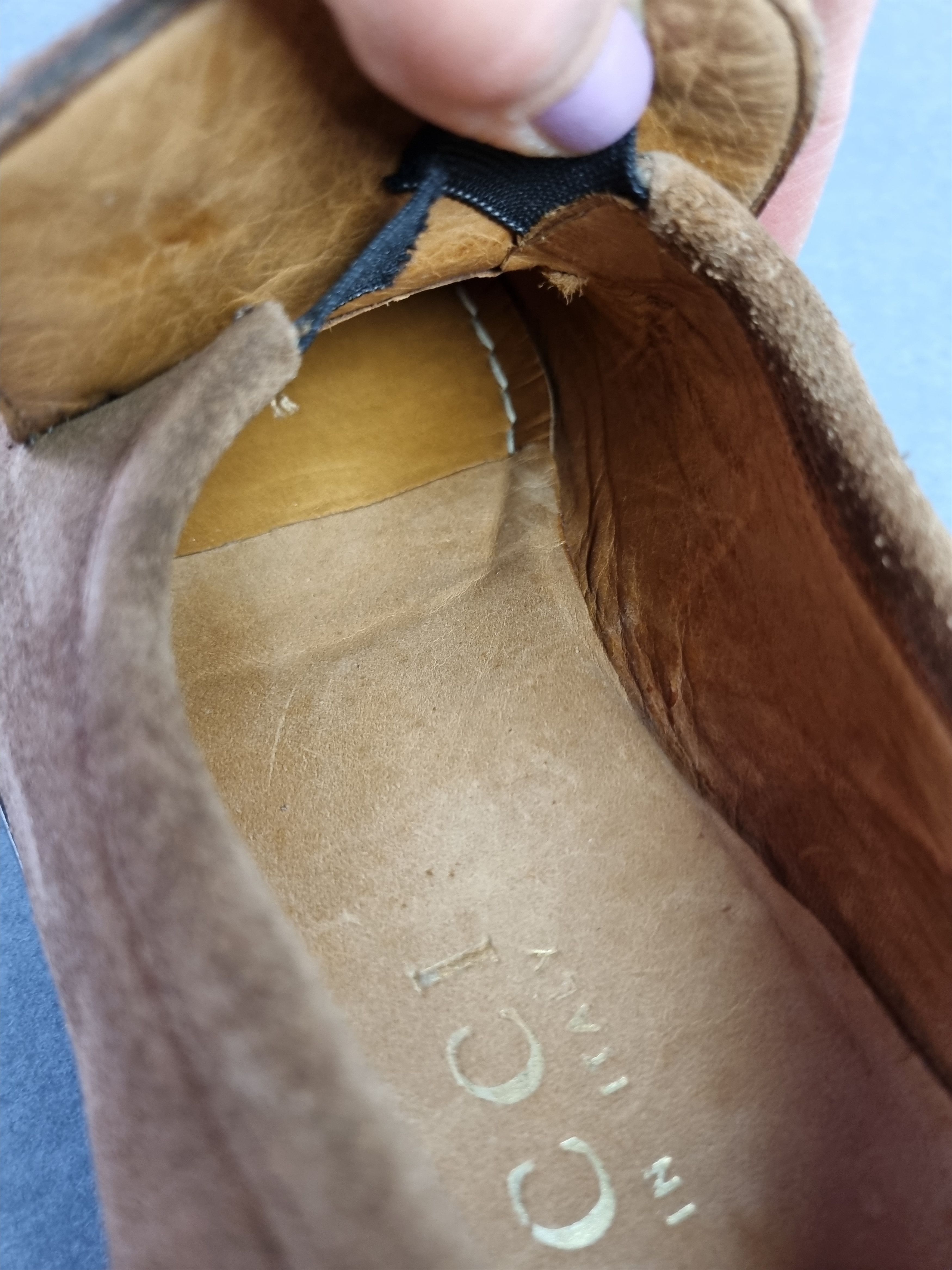 Gucci 90s Gucci Suede Formal Shoes Horse Belt TOM FORD Era Size US 10 / EU 43 - 19 Thumbnail