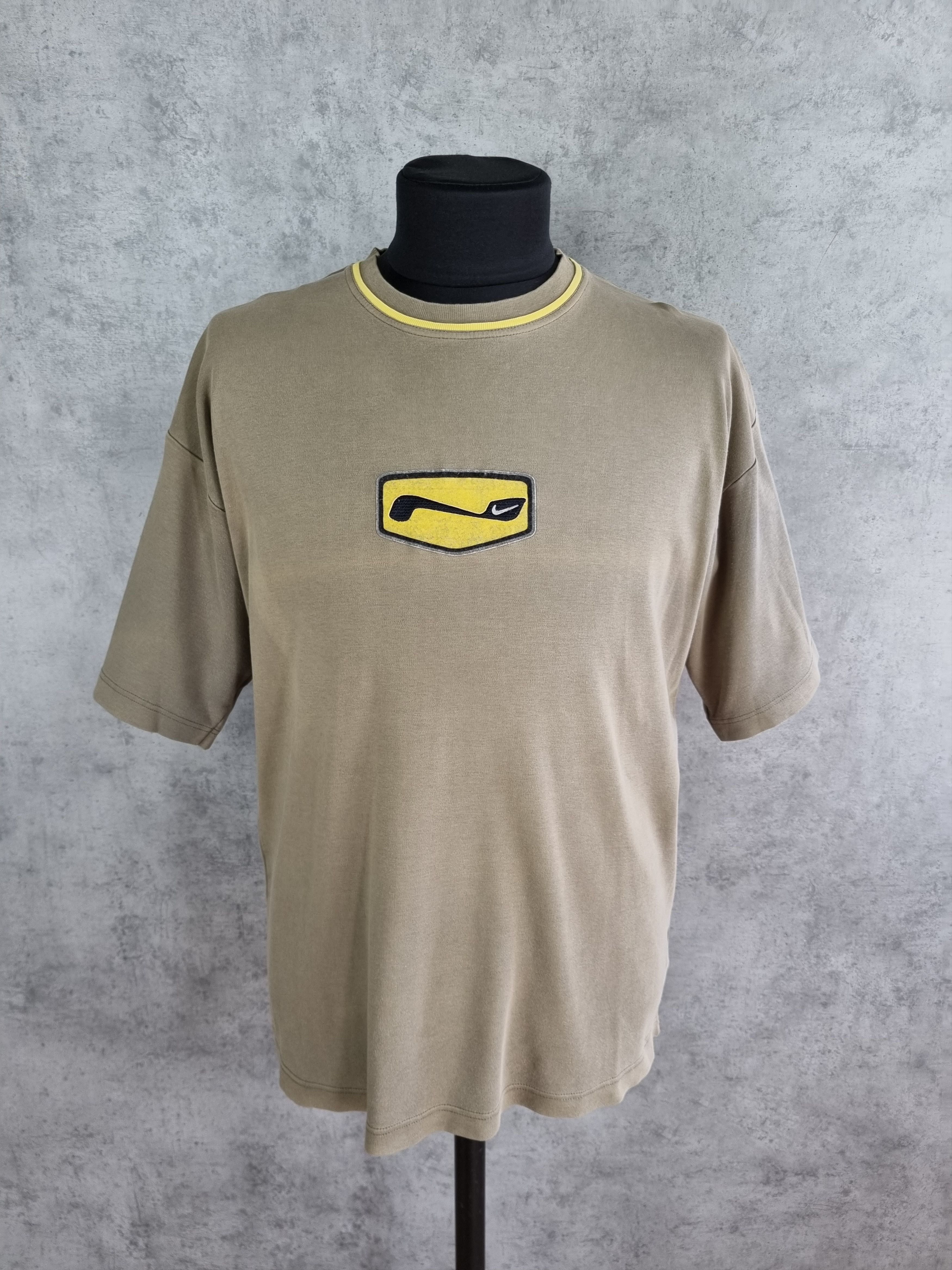Nike 90s Rare Vintage Nike Tee shirt Box Logo center Size US M / EU 48-50 / 2 - 5 Thumbnail