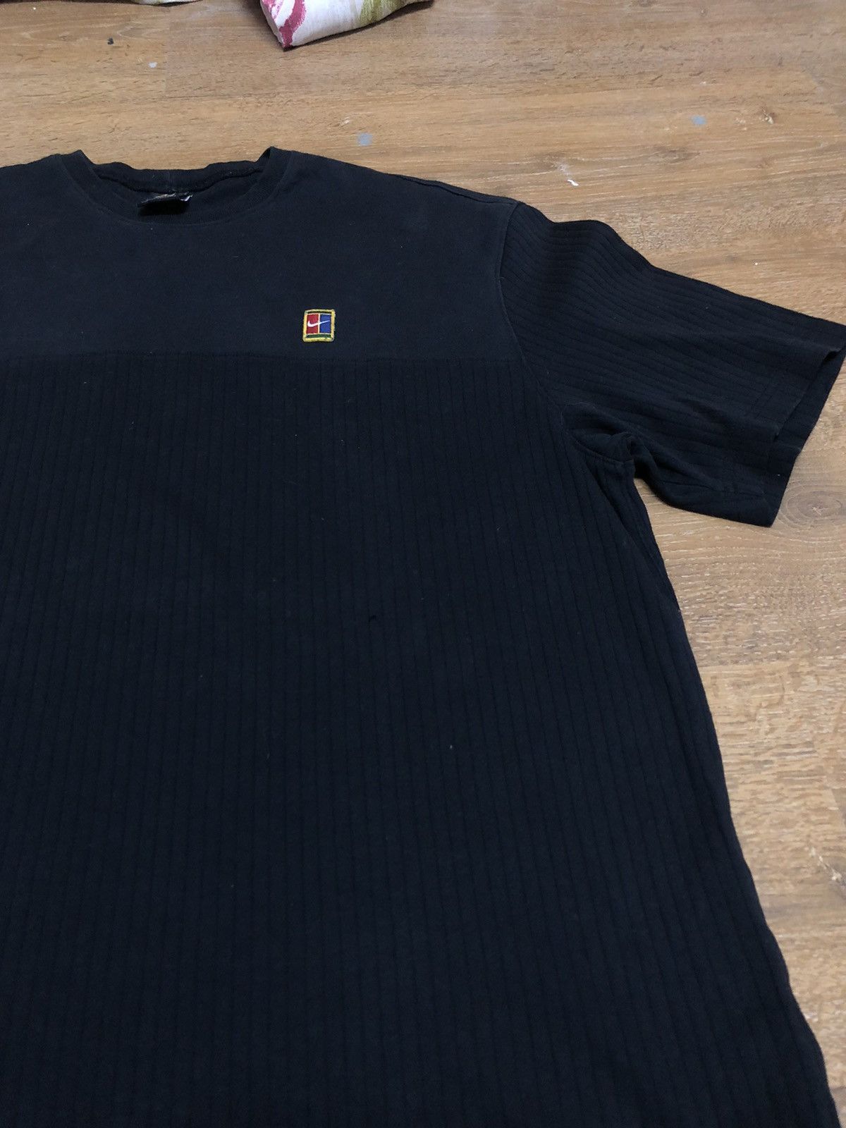 Nike Vintage Nike Court T-Shirt Size US XL / EU 56 / 4 - 6 Thumbnail