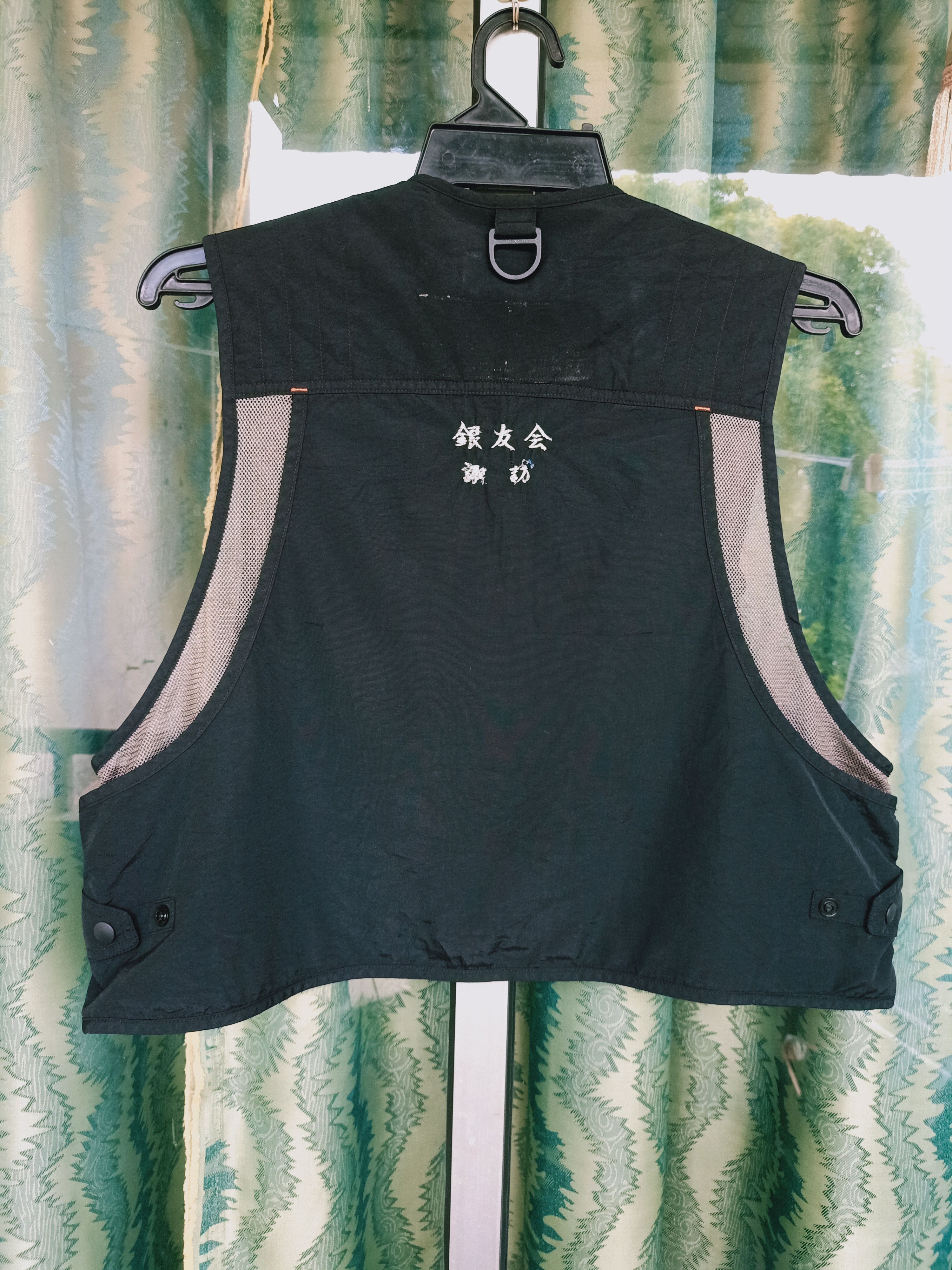 Japanese Brand DAIWA PATCHED HypeVEST Size US L / EU 52-54 / 3 - 5 Thumbnail