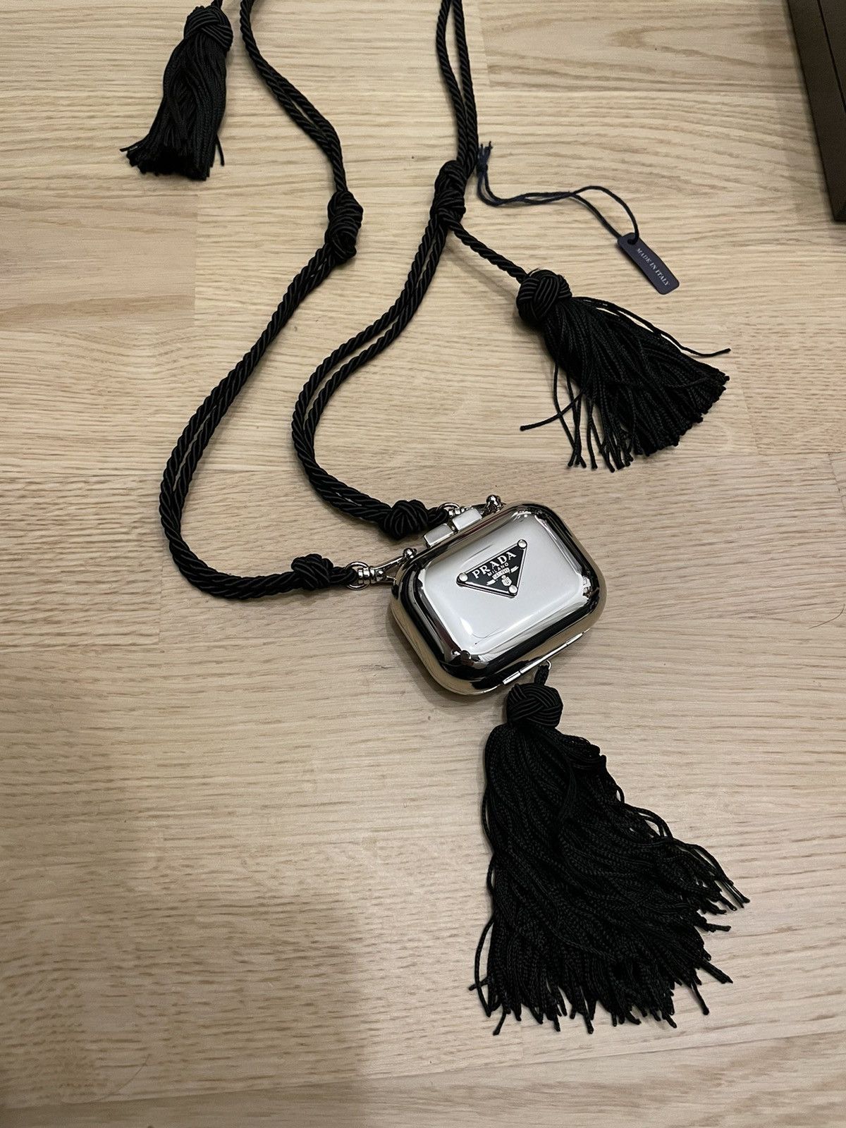 Prada Prada AirPod pro special edition case with tassels Size ONE SIZE - 9 Thumbnail