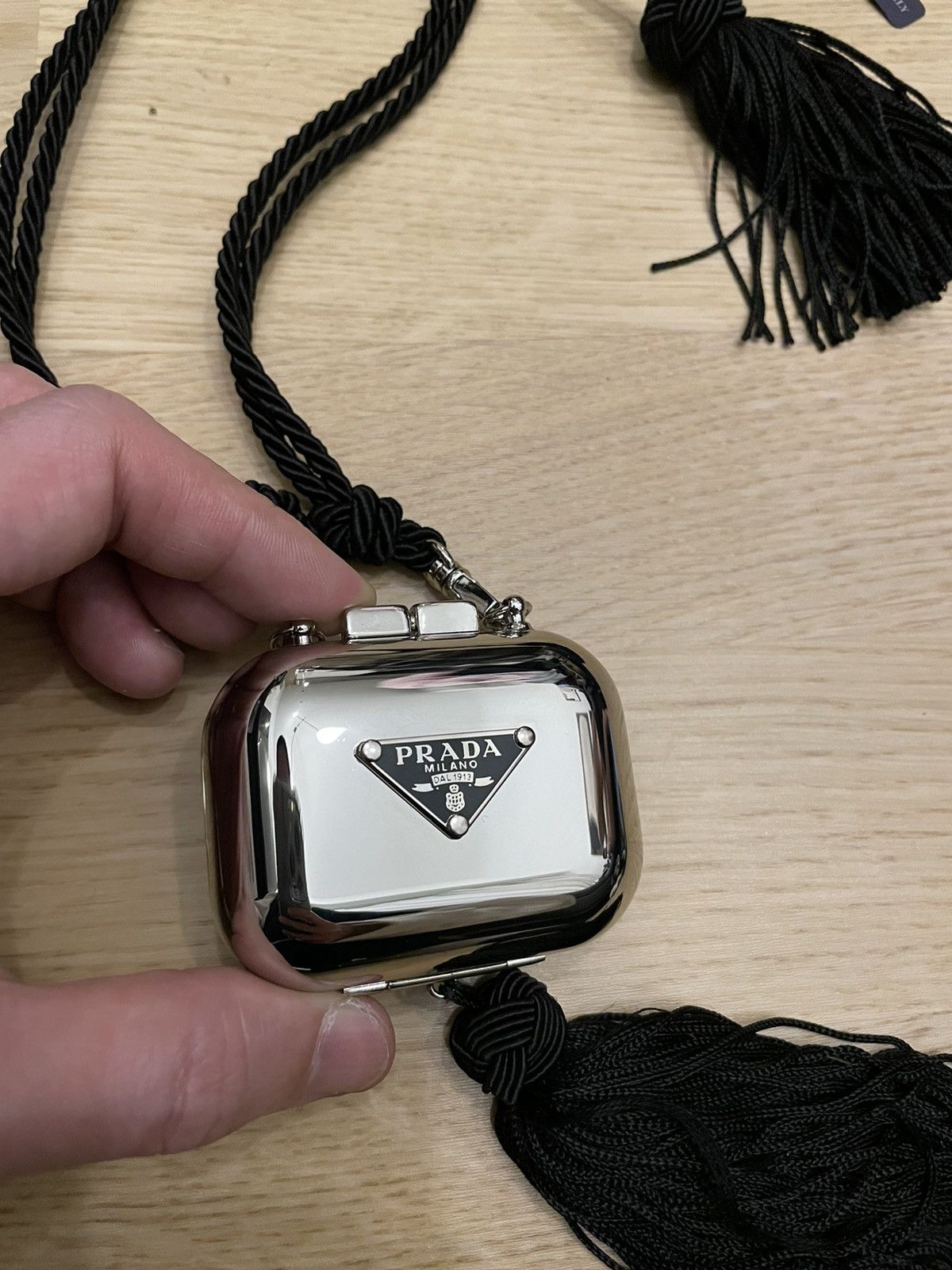 Prada Prada AirPod pro special edition case with tassels Size ONE SIZE - 11 Thumbnail